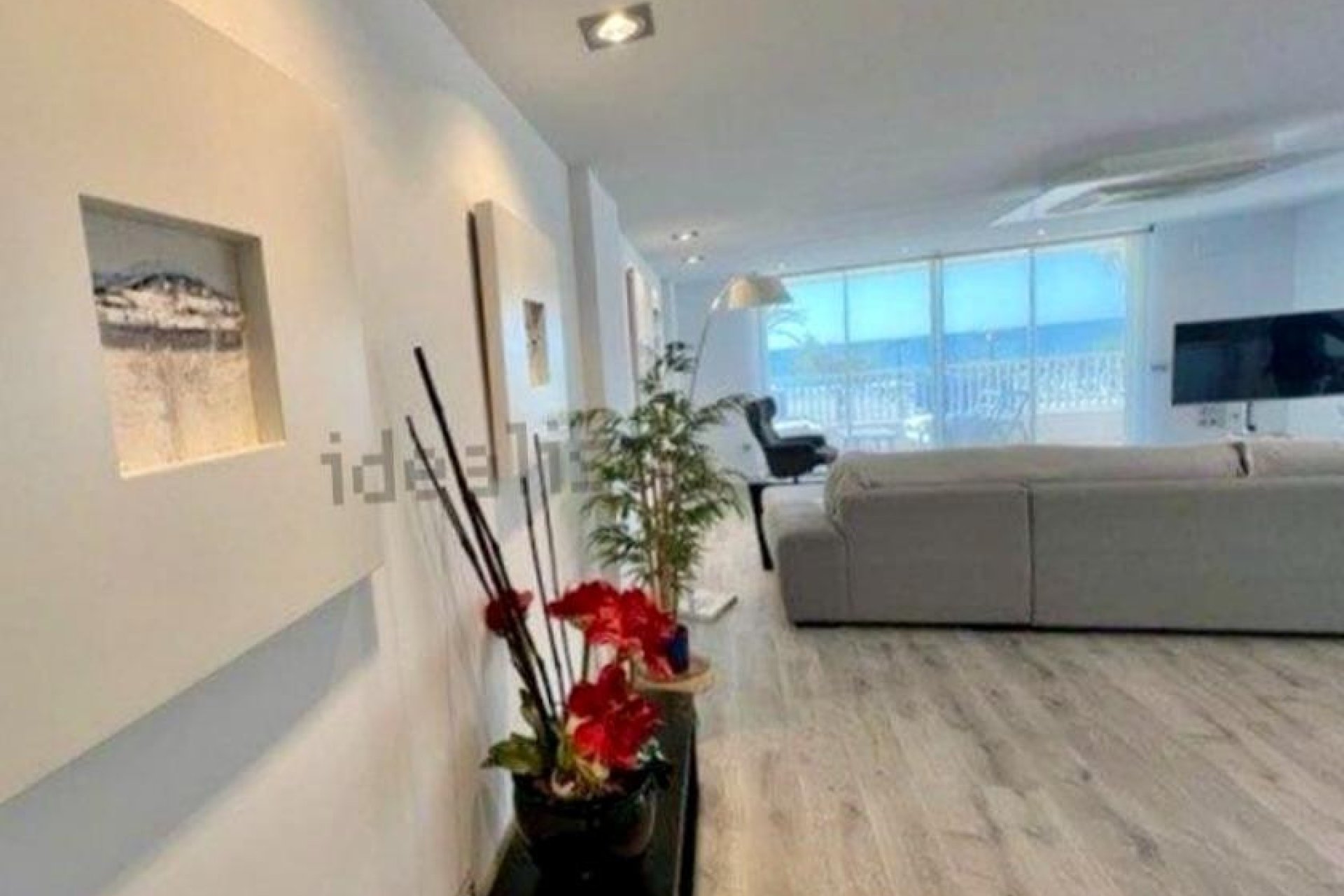 Resale - Apartment - Middle Floor Apartment - Fuengirola - Fuengirola Centro