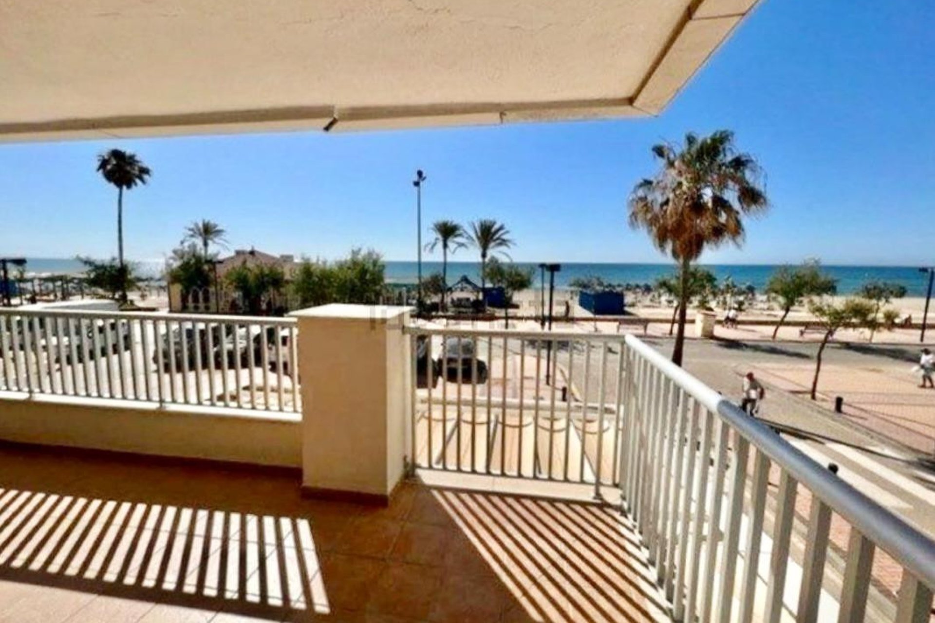 Resale - Apartment - Middle Floor Apartment - Fuengirola - Fuengirola Centro