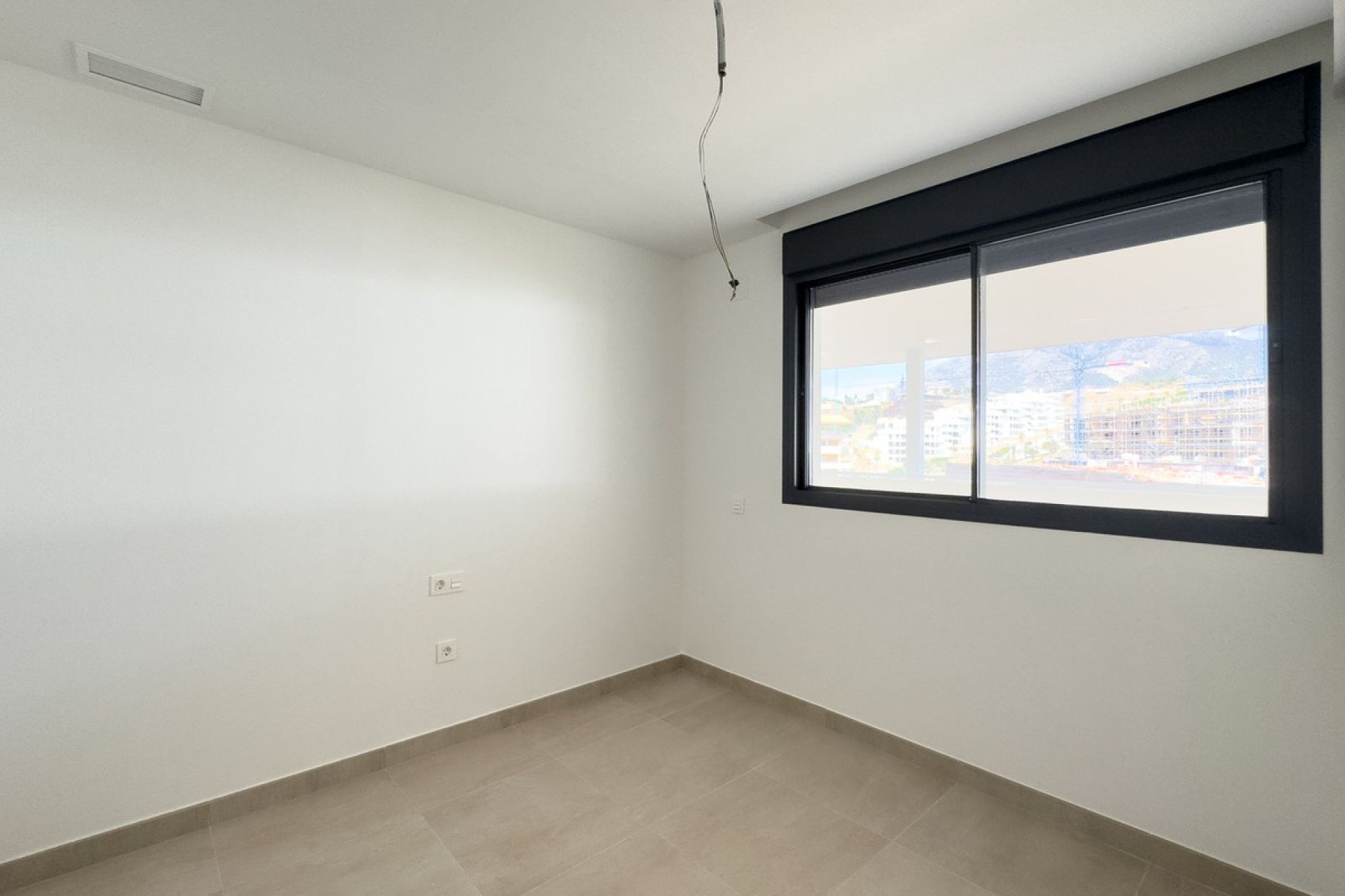 Resale - Apartment - Middle Floor Apartment - Fuengirola - Fuengirola Centro