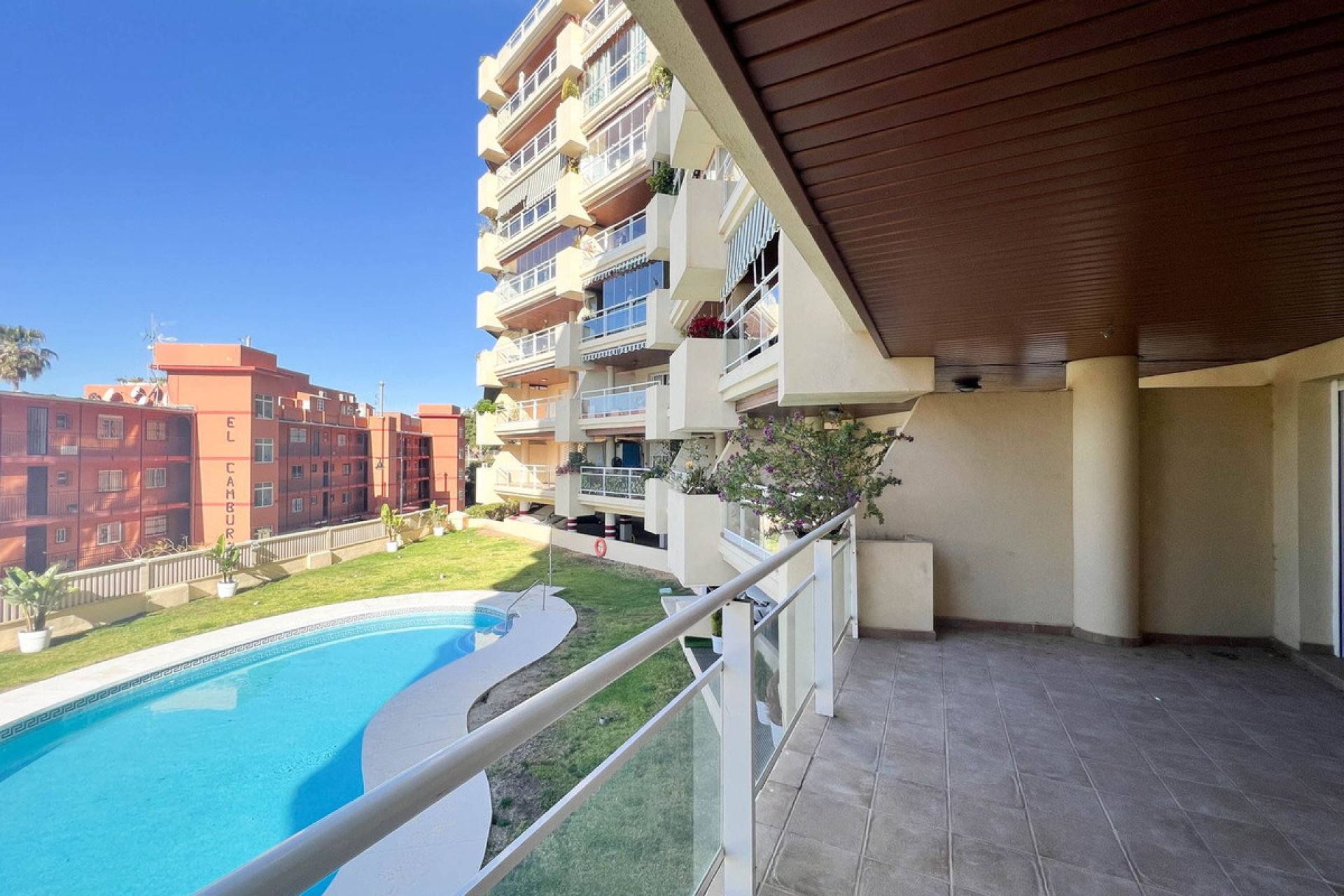 Resale - Apartment - Middle Floor Apartment - Fuengirola - Fuengirola Centro