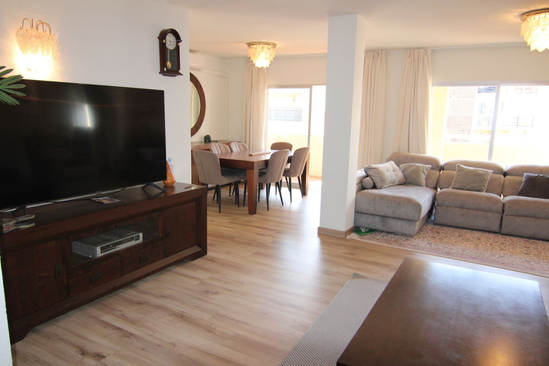 Resale - Apartment - Middle Floor Apartment - Fuengirola - Fuengirola Centro