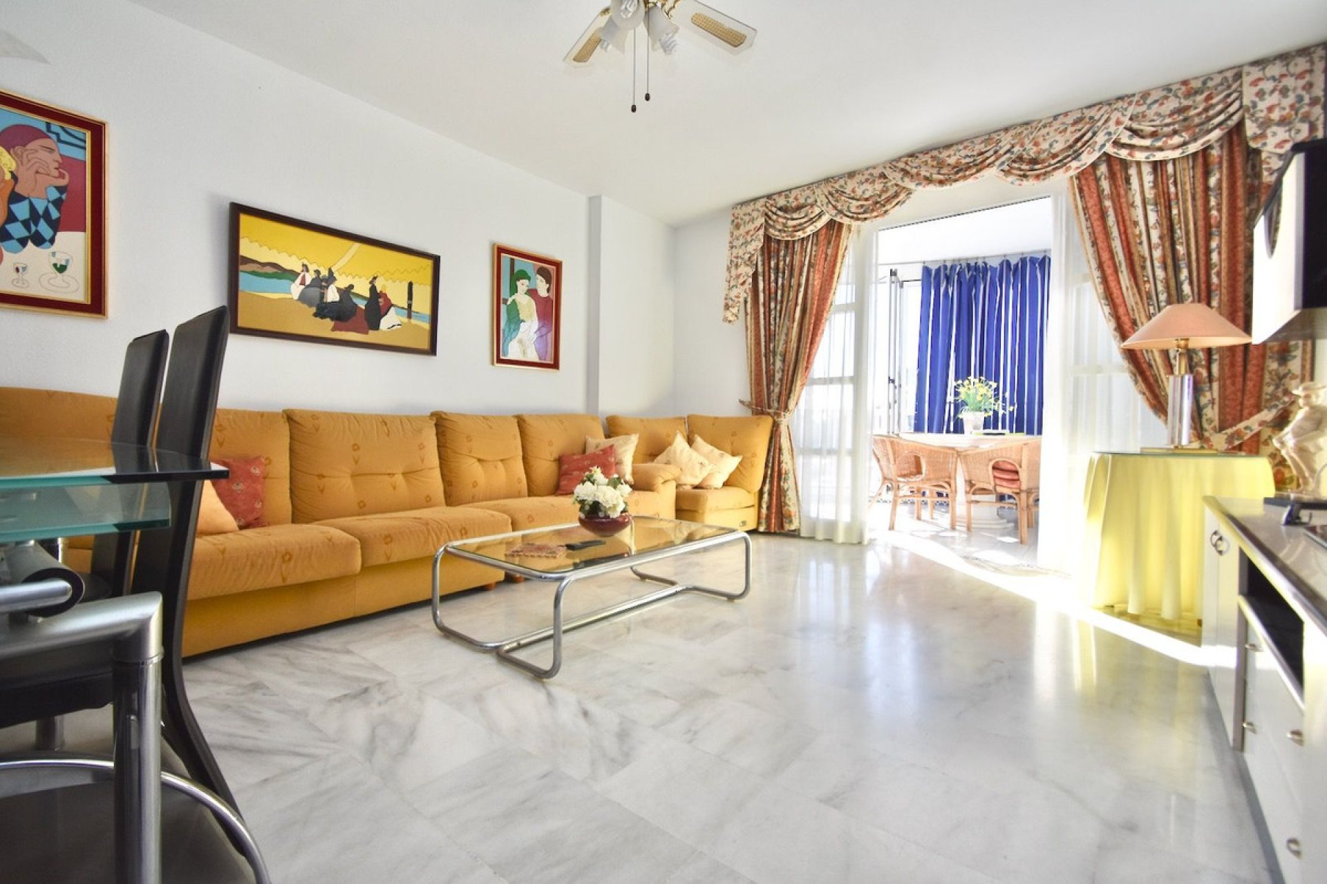 Resale - Apartment - Middle Floor Apartment - Fuengirola - Fuengirola Centro