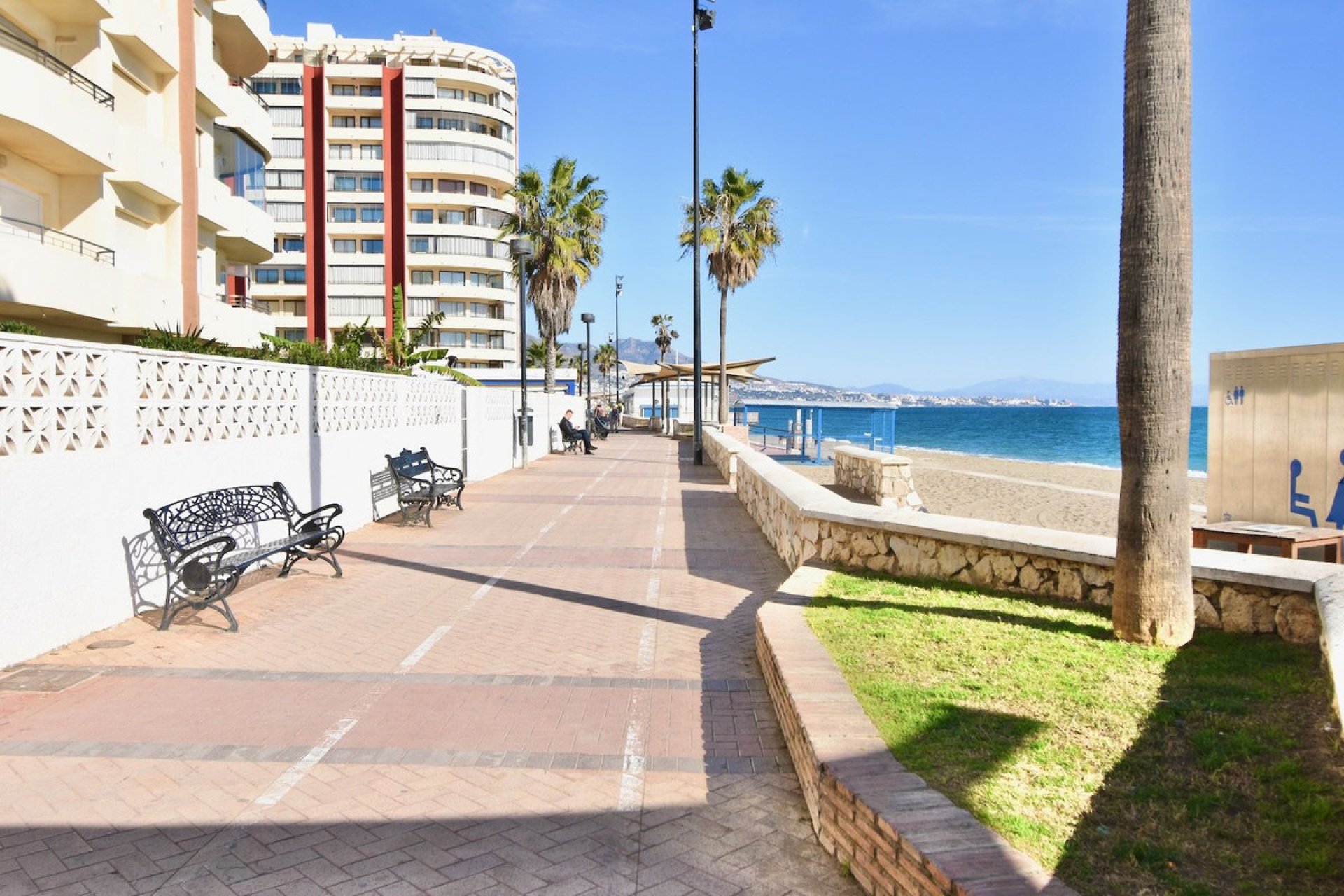 Resale - Apartment - Middle Floor Apartment - Fuengirola - Fuengirola Centro