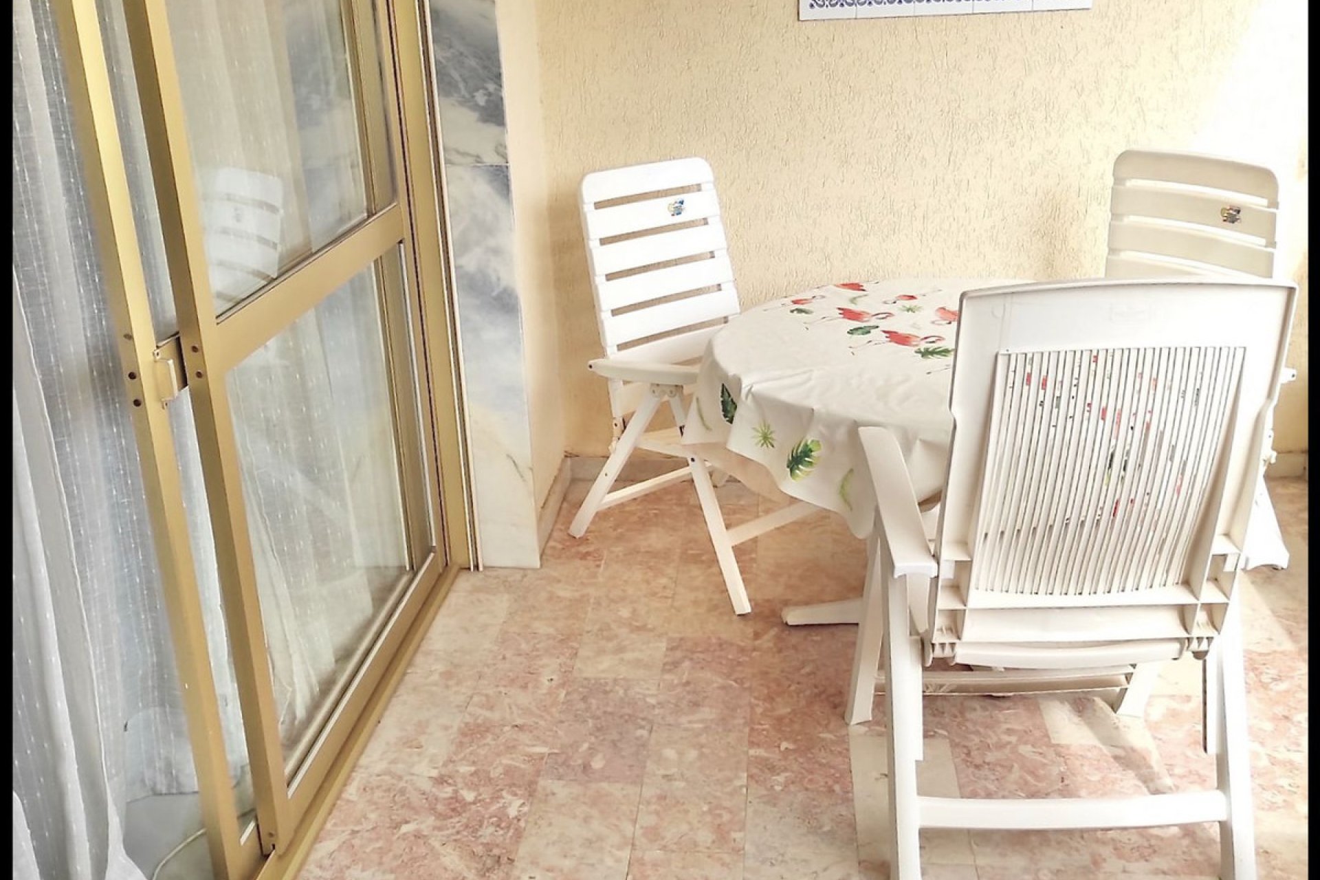 Resale - Apartment - Middle Floor Apartment - Fuengirola - Fuengirola Centro