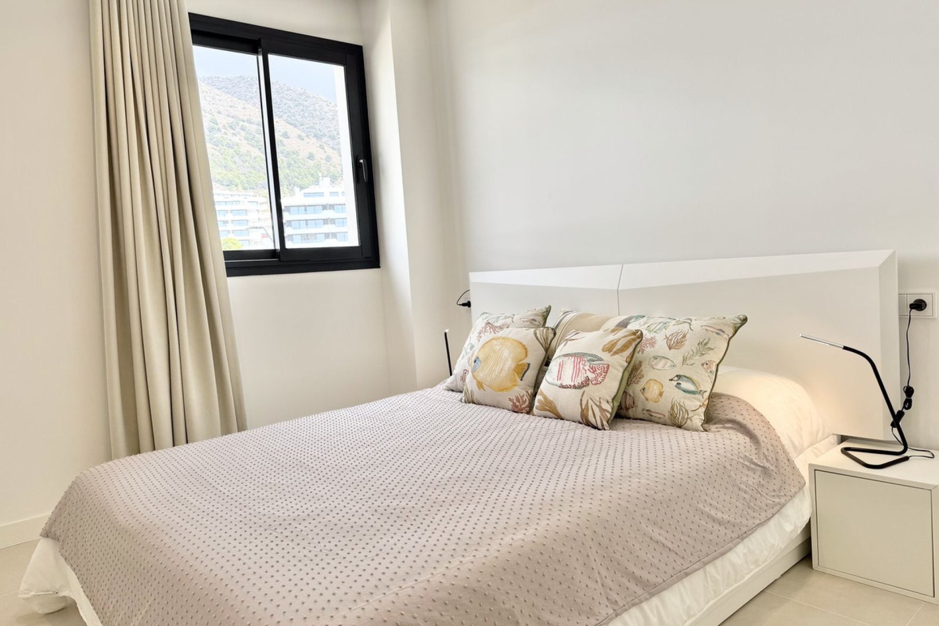 Resale - Apartment - Middle Floor Apartment - Fuengirola - Fuengirola Centro