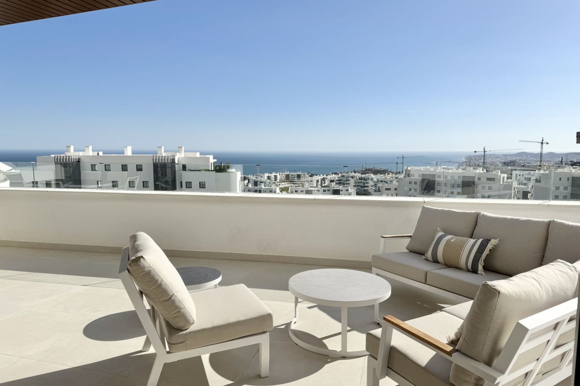 Resale - Apartment - Middle Floor Apartment - Fuengirola - Fuengirola Centro