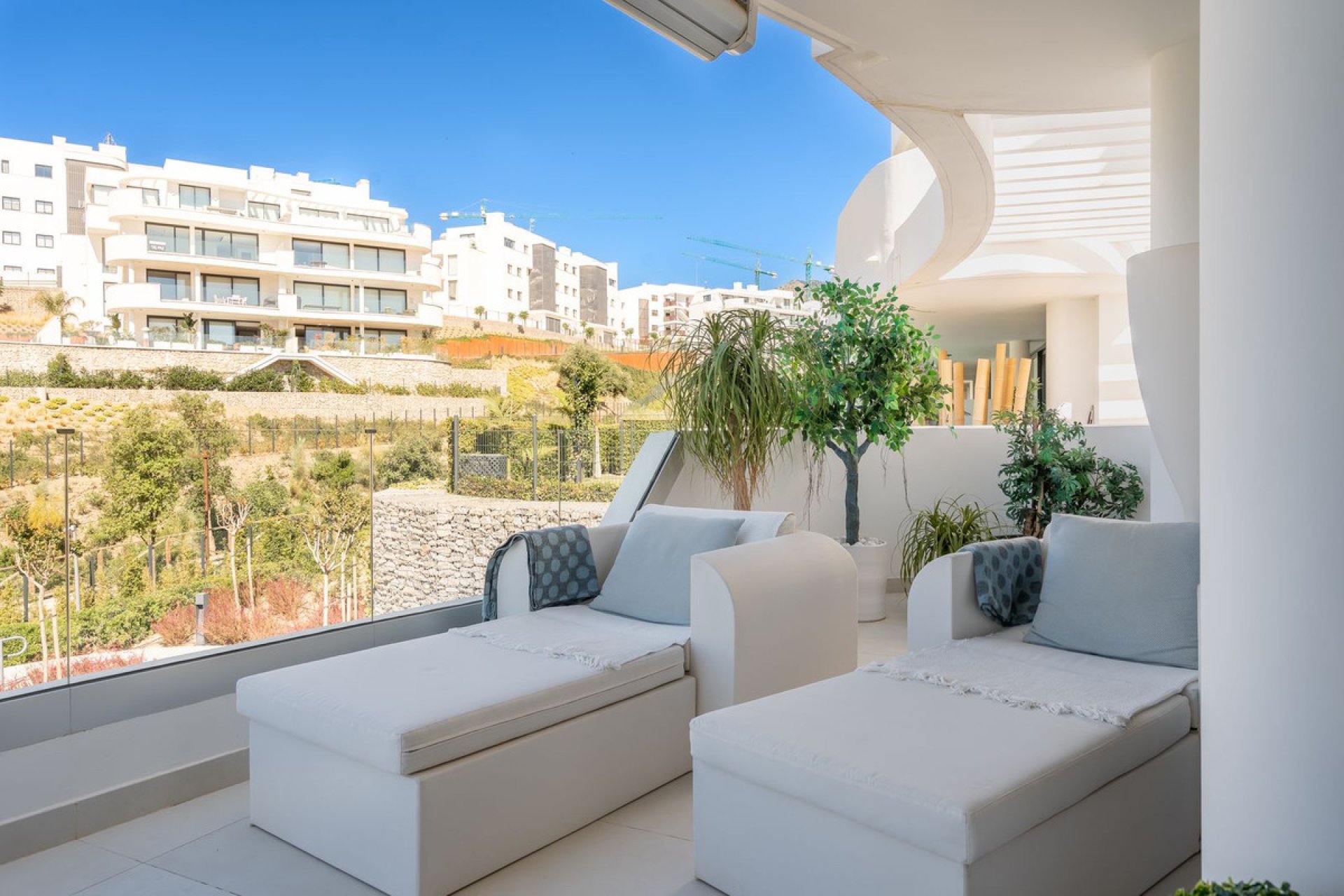 Resale - Apartment - Middle Floor Apartment - Fuengirola - Fuengirola Centro