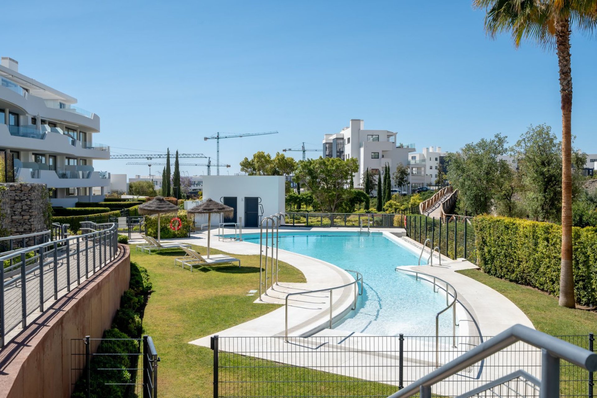 Resale - Apartment - Middle Floor Apartment - Fuengirola - Fuengirola Centro