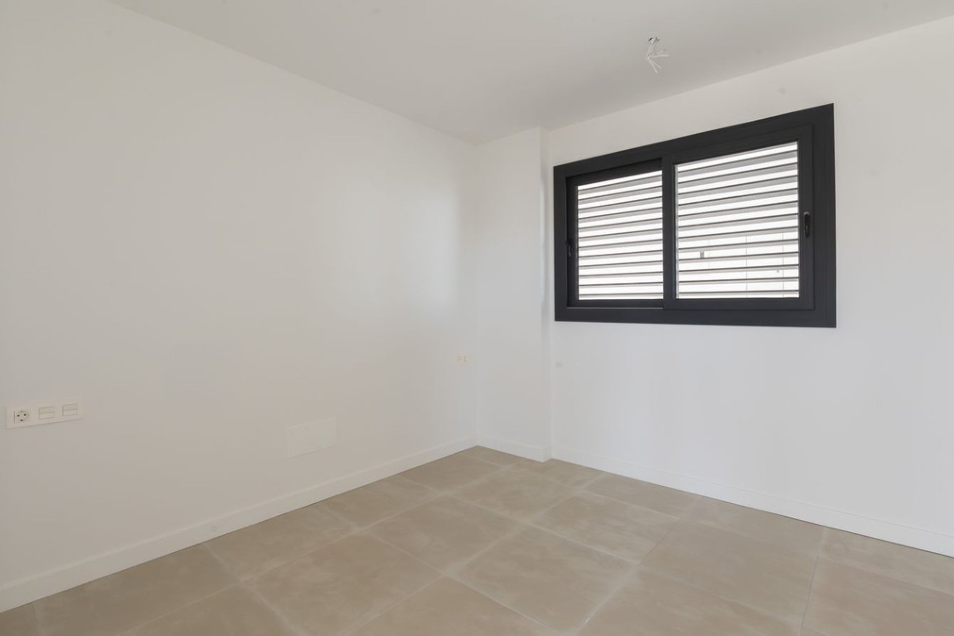 Resale - Apartment - Middle Floor Apartment - Fuengirola - Fuengirola Centro