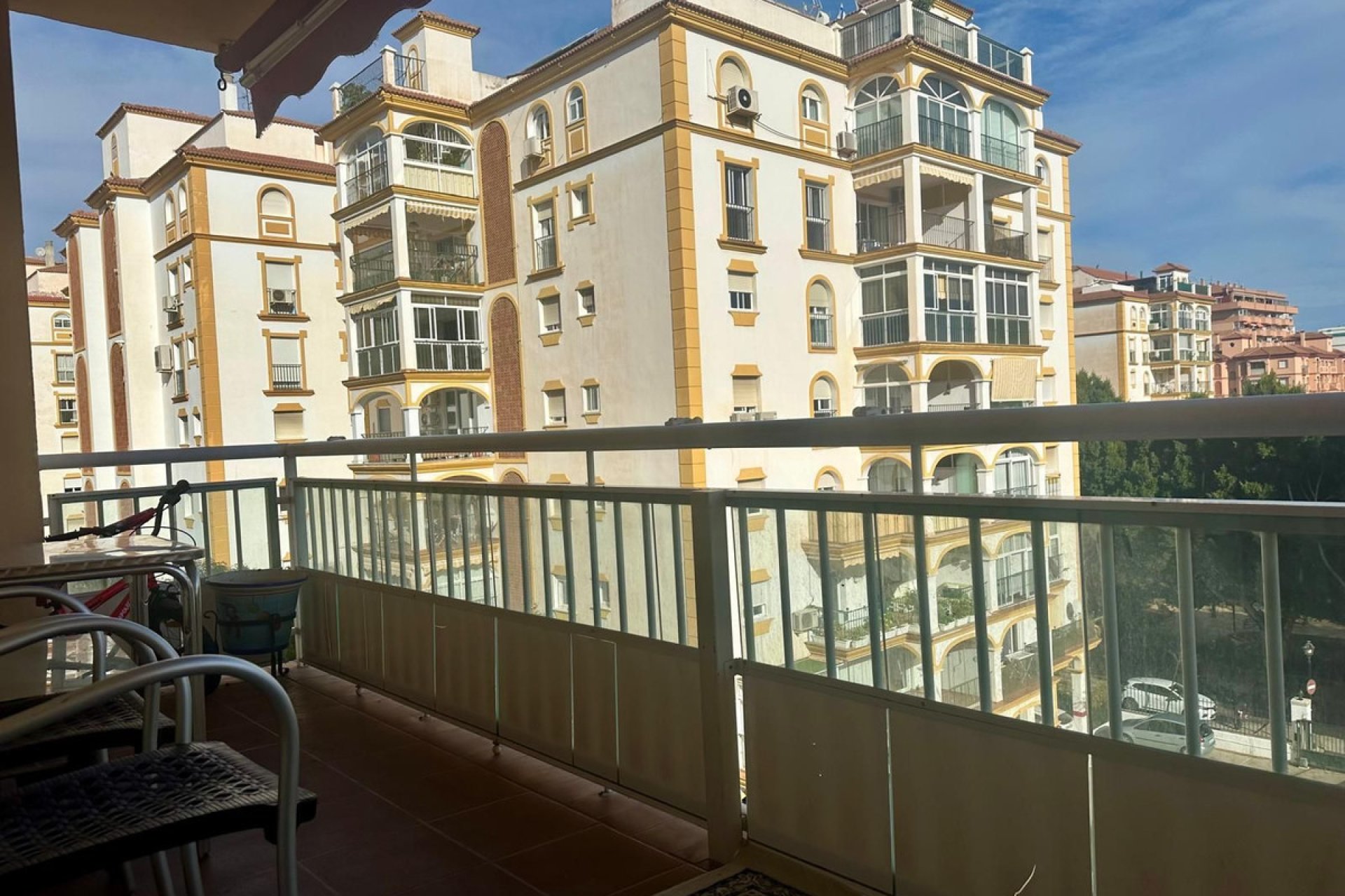 Resale - Apartment - Middle Floor Apartment - Fuengirola - Fuengirola Centro