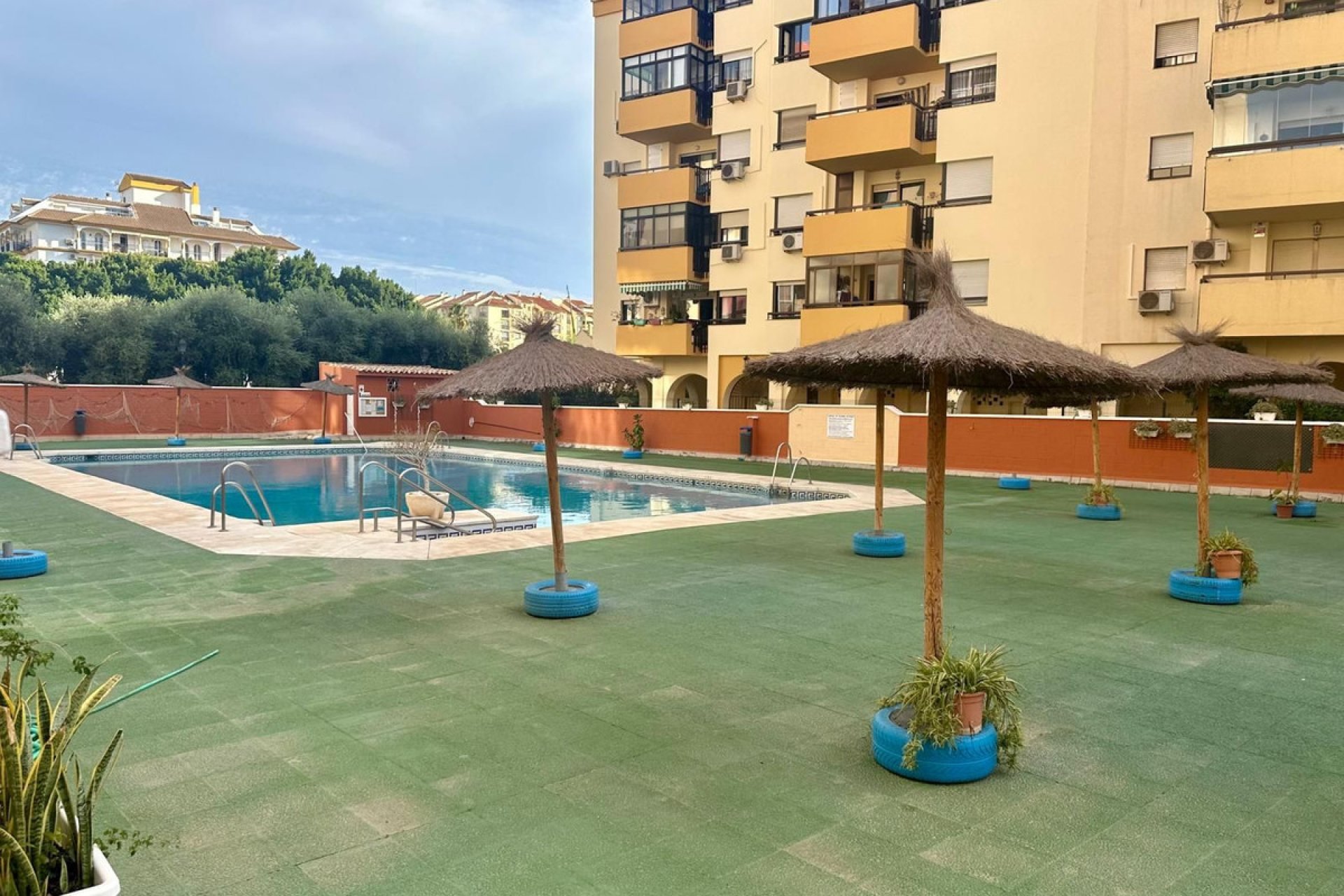 Resale - Apartment - Middle Floor Apartment - Fuengirola - Fuengirola Centro