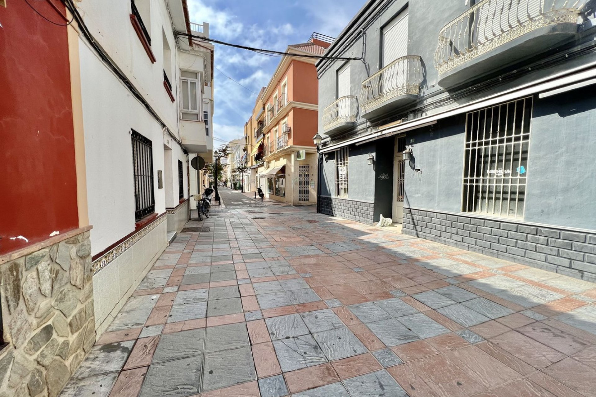 Resale - Apartment - Middle Floor Apartment - Fuengirola - Fuengirola Centro