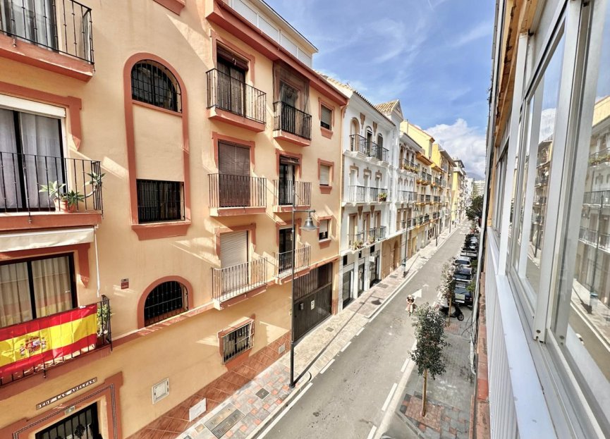 Resale - Apartment - Middle Floor Apartment - Fuengirola - Fuengirola Centro