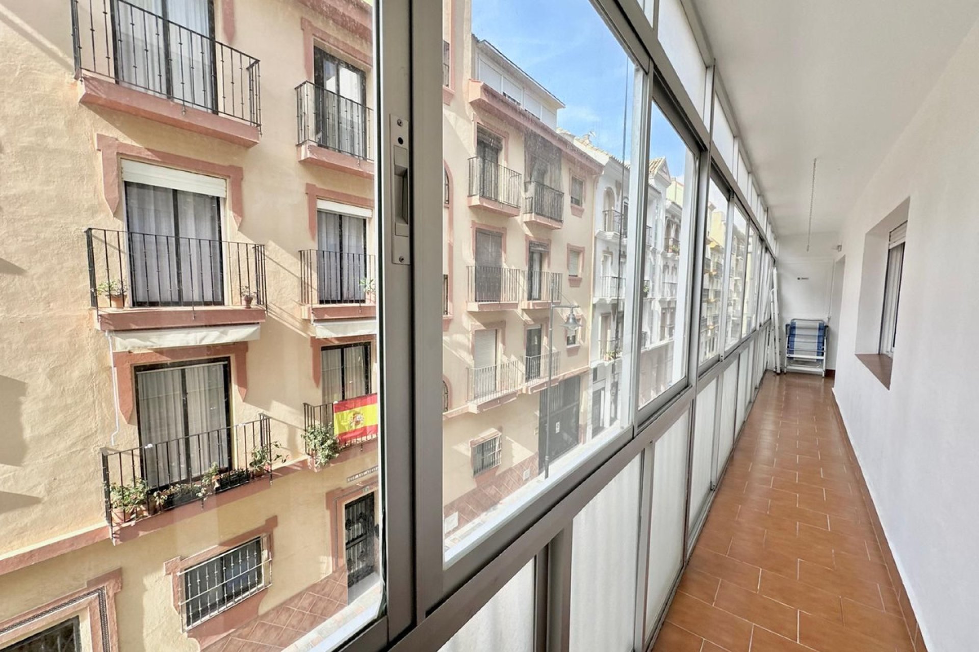 Resale - Apartment - Middle Floor Apartment - Fuengirola - Fuengirola Centro