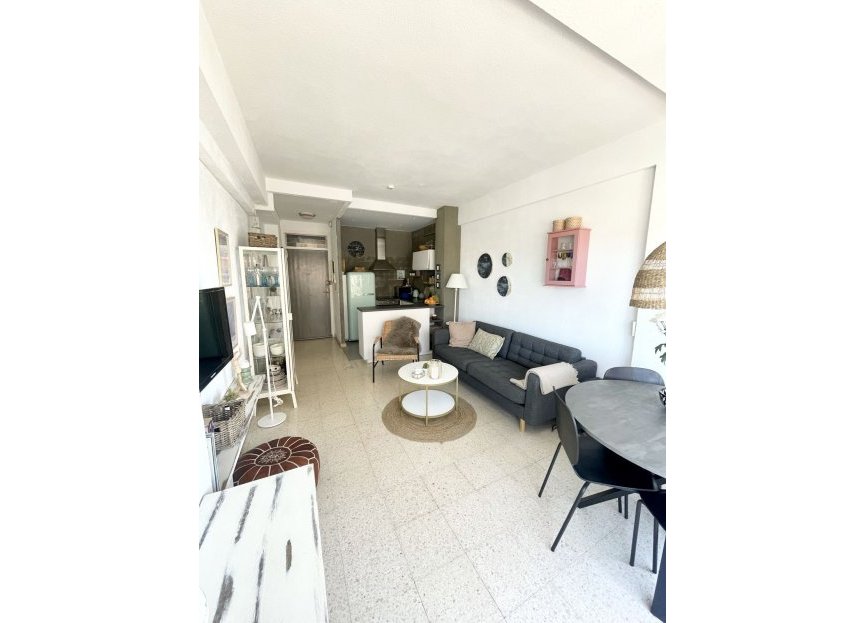 Resale - Apartment - Middle Floor Apartment - Fuengirola - Fuengirola Centro