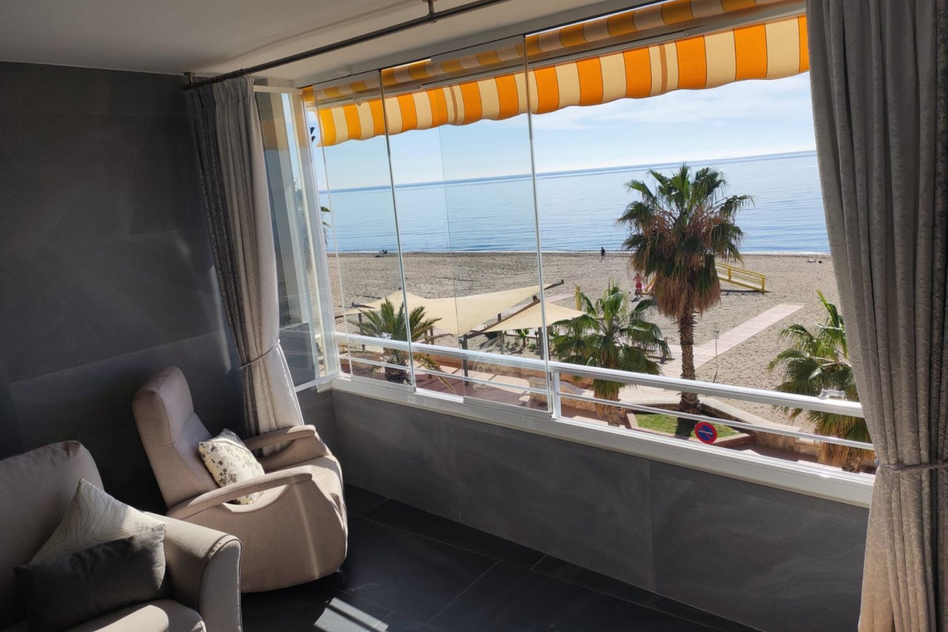 Resale - Apartment - Middle Floor Apartment - Fuengirola - Fuengirola Centro