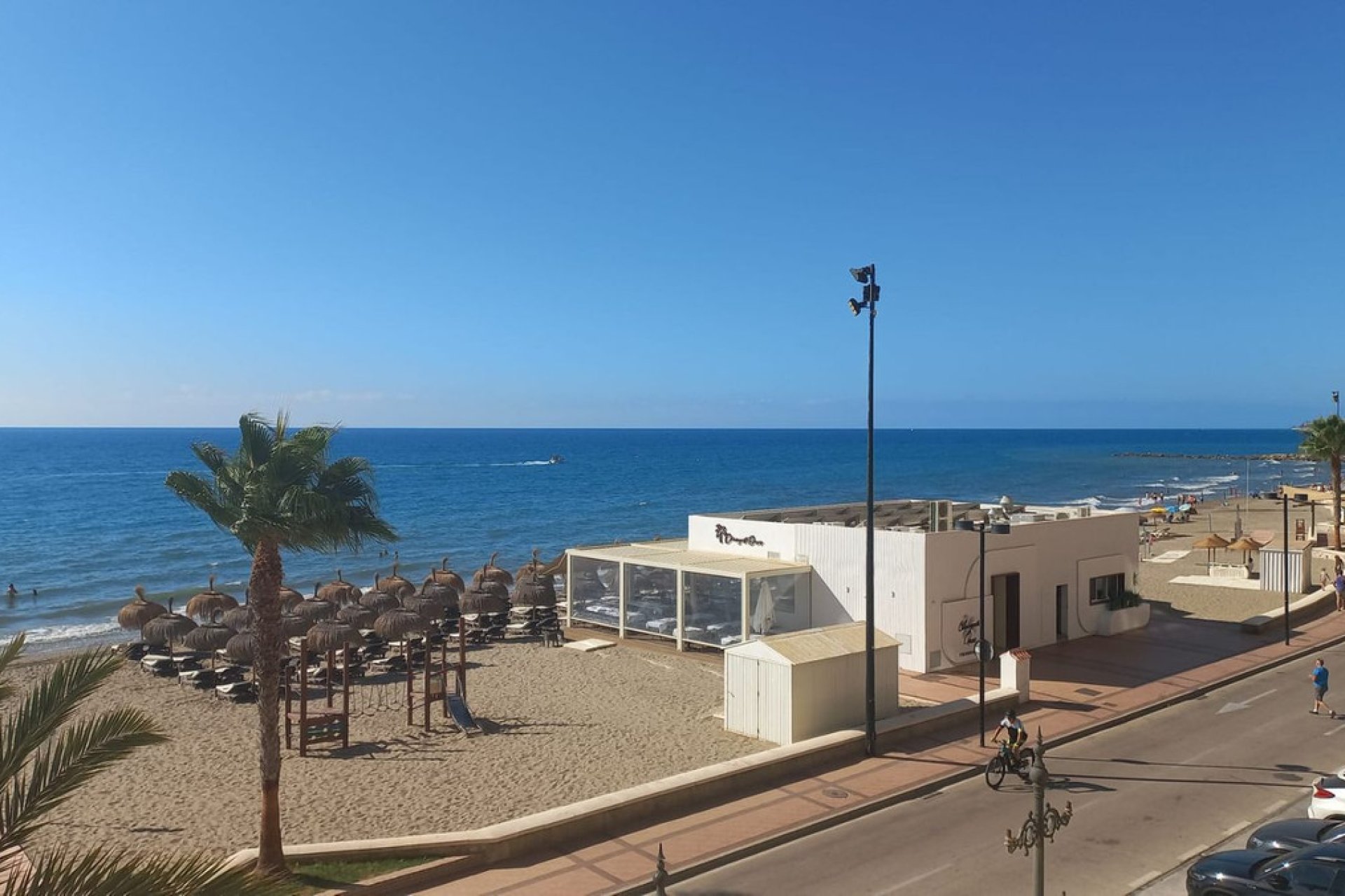 Resale - Apartment - Middle Floor Apartment - Fuengirola - Fuengirola Centro