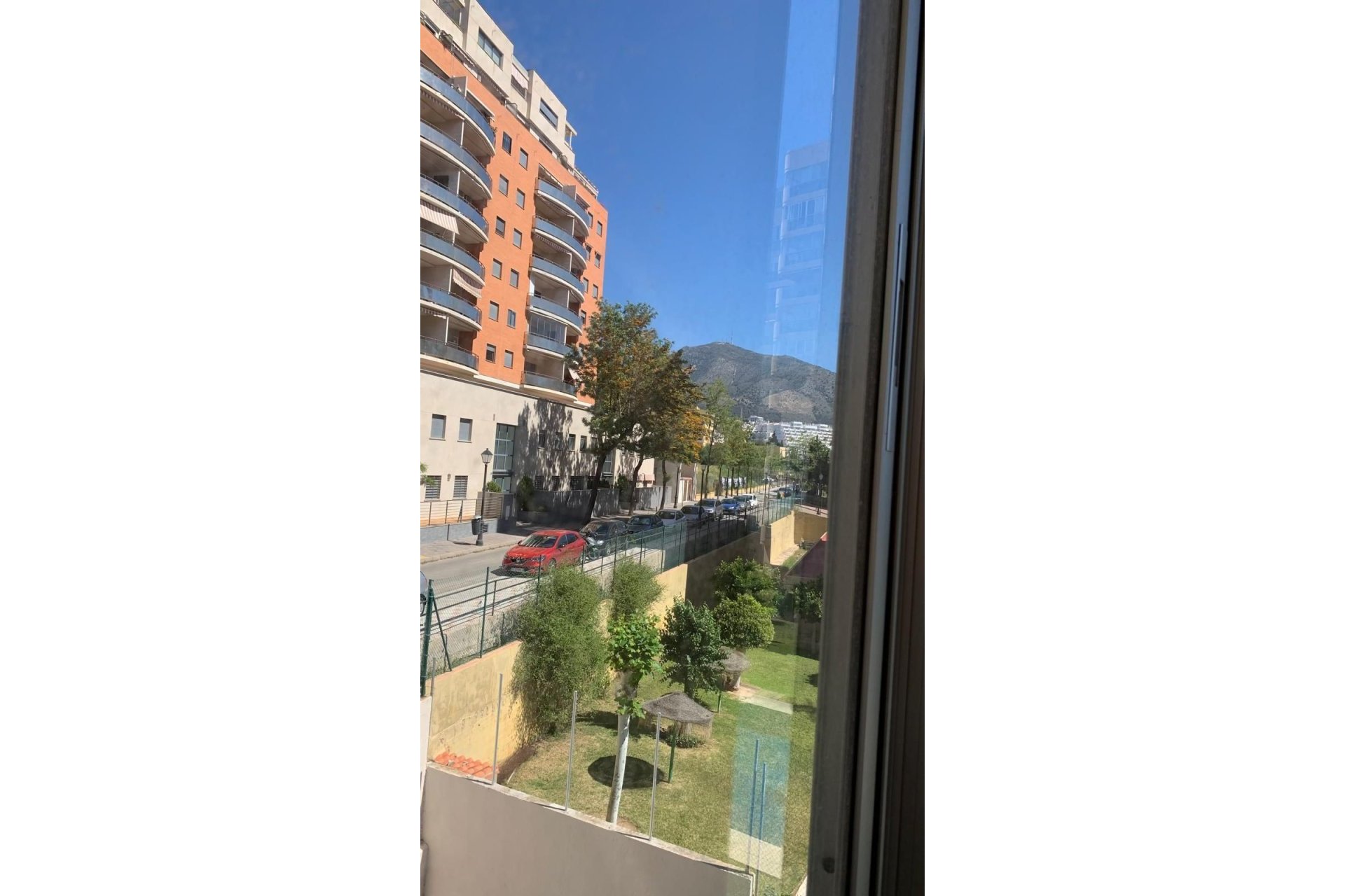 Resale - Apartment - Middle Floor Apartment - Fuengirola - Fuengirola Centro