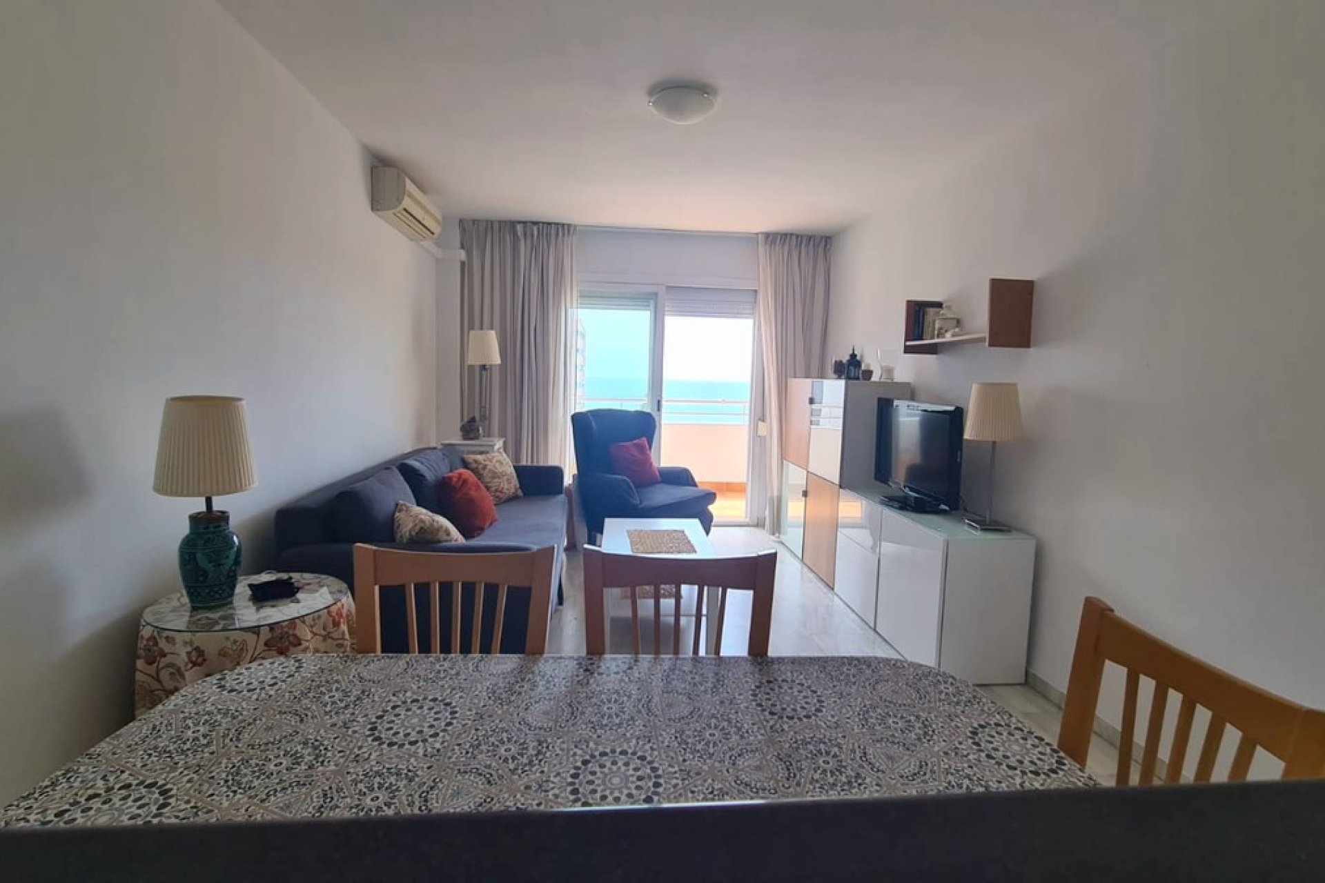 Resale - Apartment - Middle Floor Apartment - Fuengirola - Fuengirola Centro