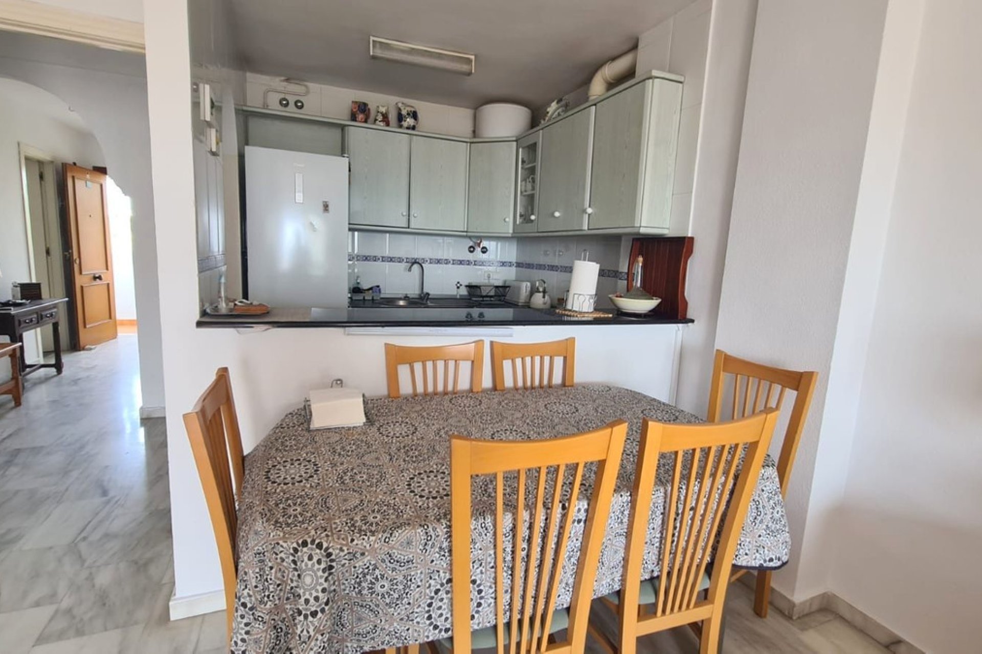 Resale - Apartment - Middle Floor Apartment - Fuengirola - Fuengirola Centro