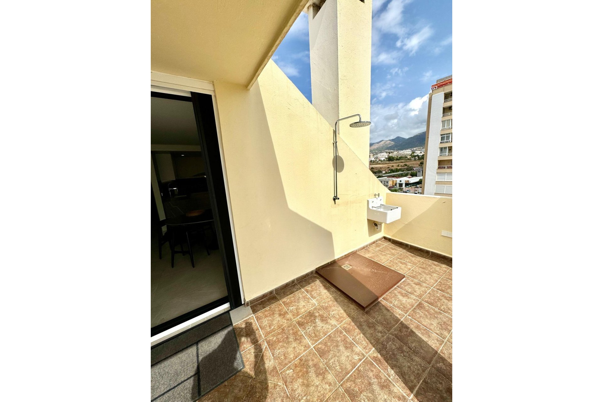 Resale - Apartment - Middle Floor Apartment - Fuengirola - Fuengirola Centro