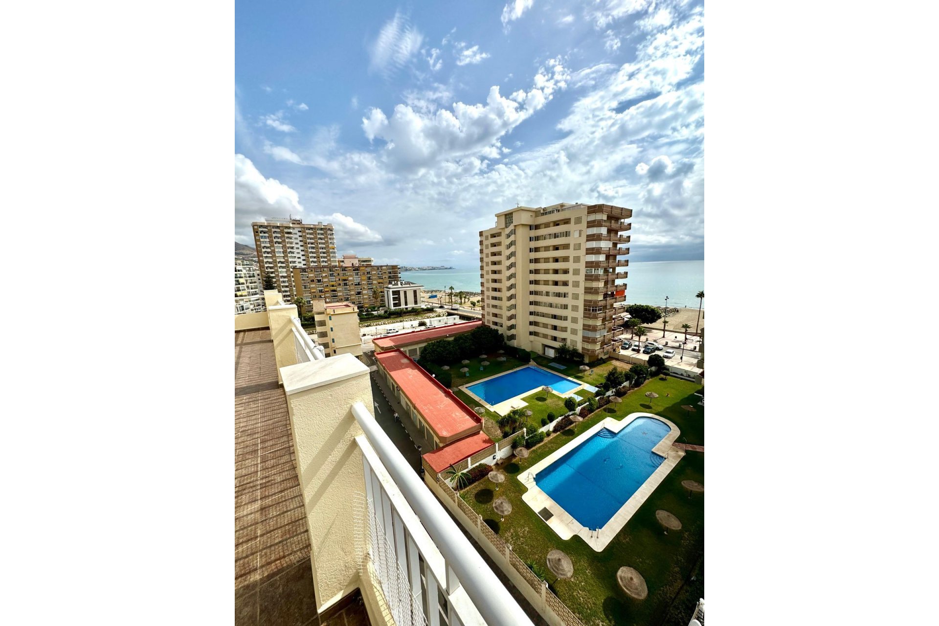 Resale - Apartment - Middle Floor Apartment - Fuengirola - Fuengirola Centro