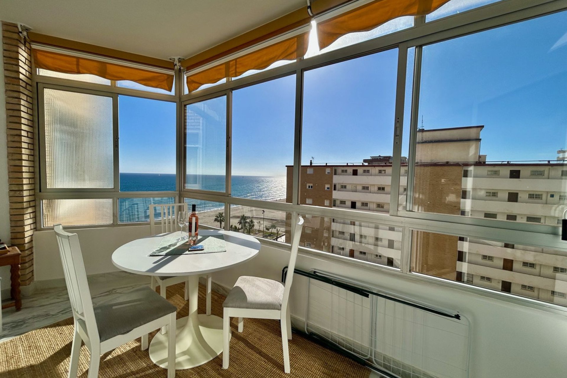 Resale - Apartment - Middle Floor Apartment - Fuengirola - Fuengirola Centro