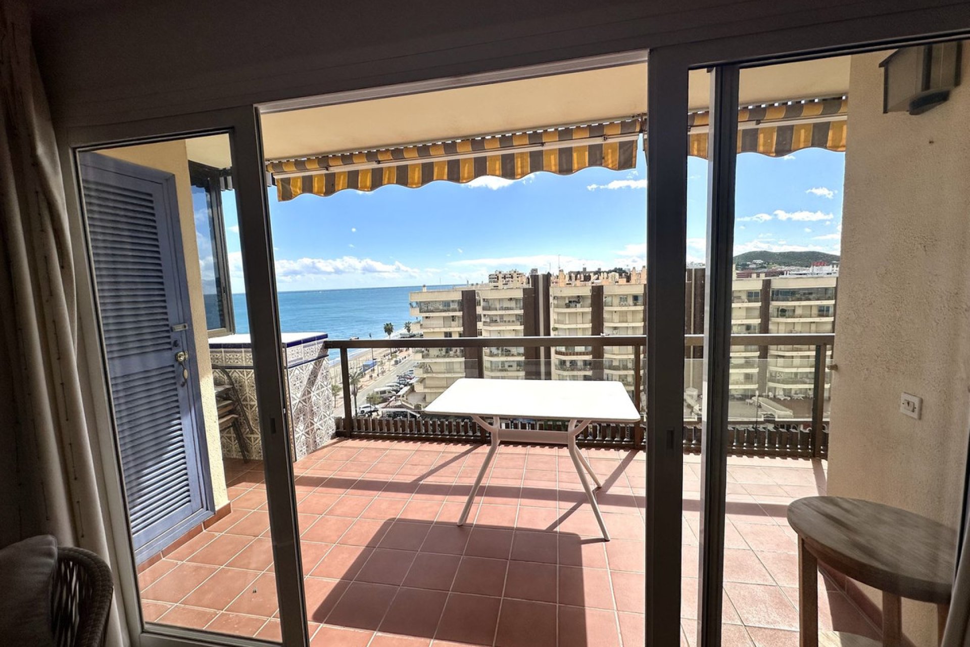 Resale - Apartment - Middle Floor Apartment - Fuengirola - Fuengirola Centro