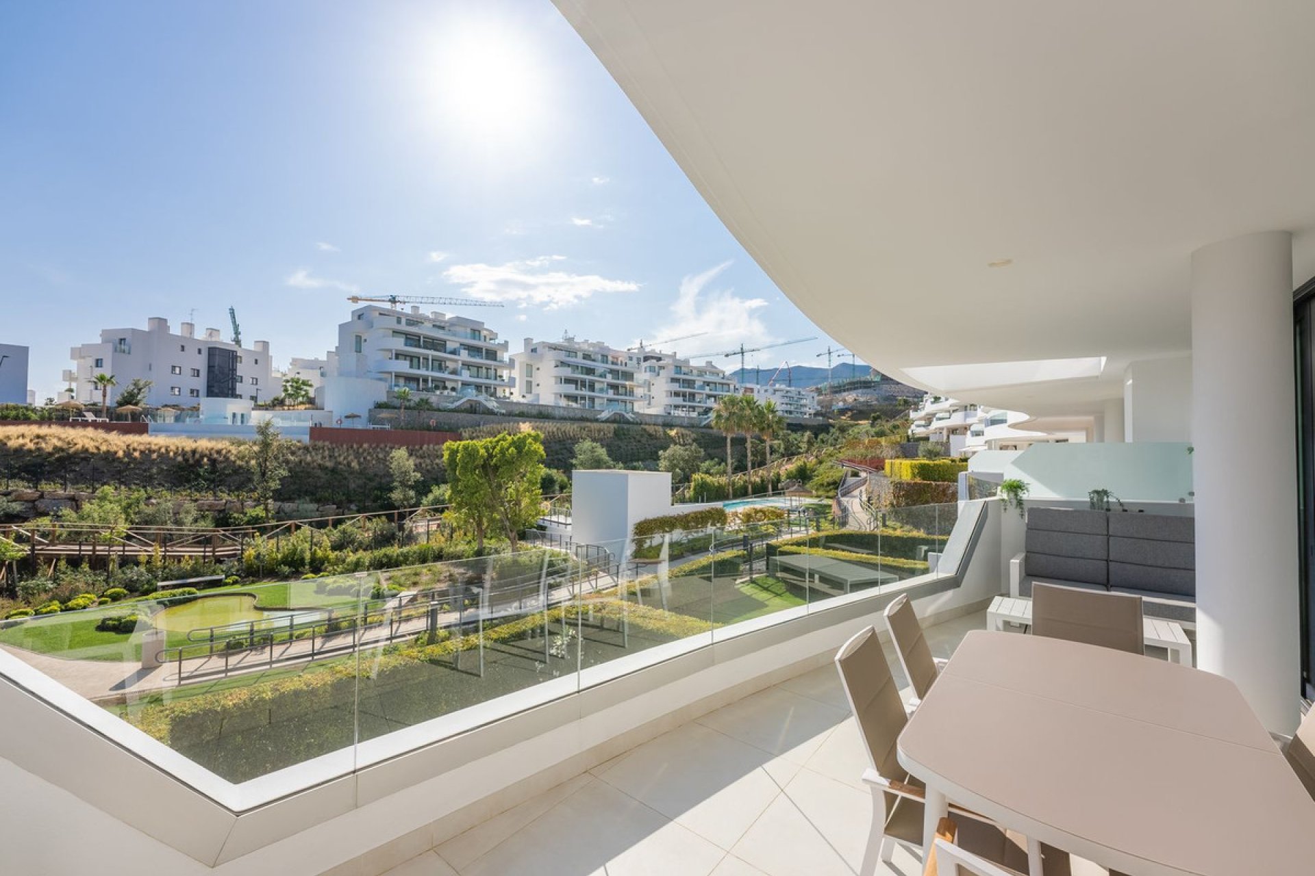 Resale - Apartment - Middle Floor Apartment - Fuengirola - Fuengirola Centro