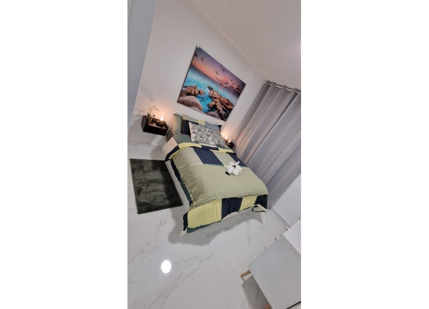 Resale - Apartment - Middle Floor Apartment - Fuengirola - Fuengirola Centro