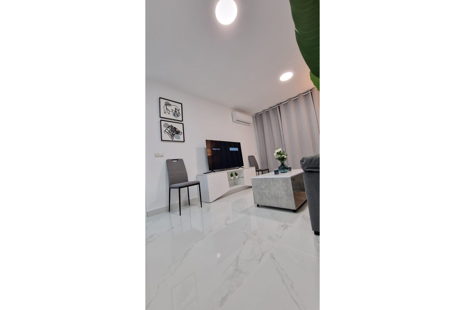 Resale - Apartment - Middle Floor Apartment - Fuengirola - Fuengirola Centro