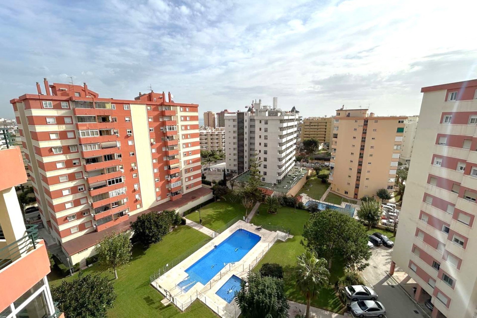 Resale - Apartment - Middle Floor Apartment - Fuengirola - Fuengirola Centro