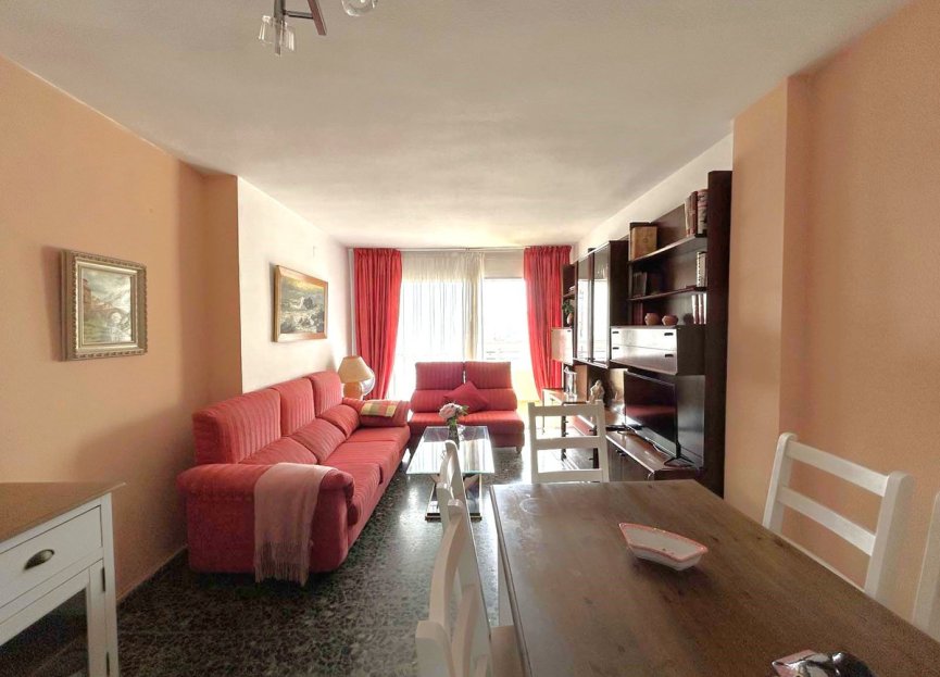 Resale - Apartment - Middle Floor Apartment - Fuengirola - Fuengirola Centro