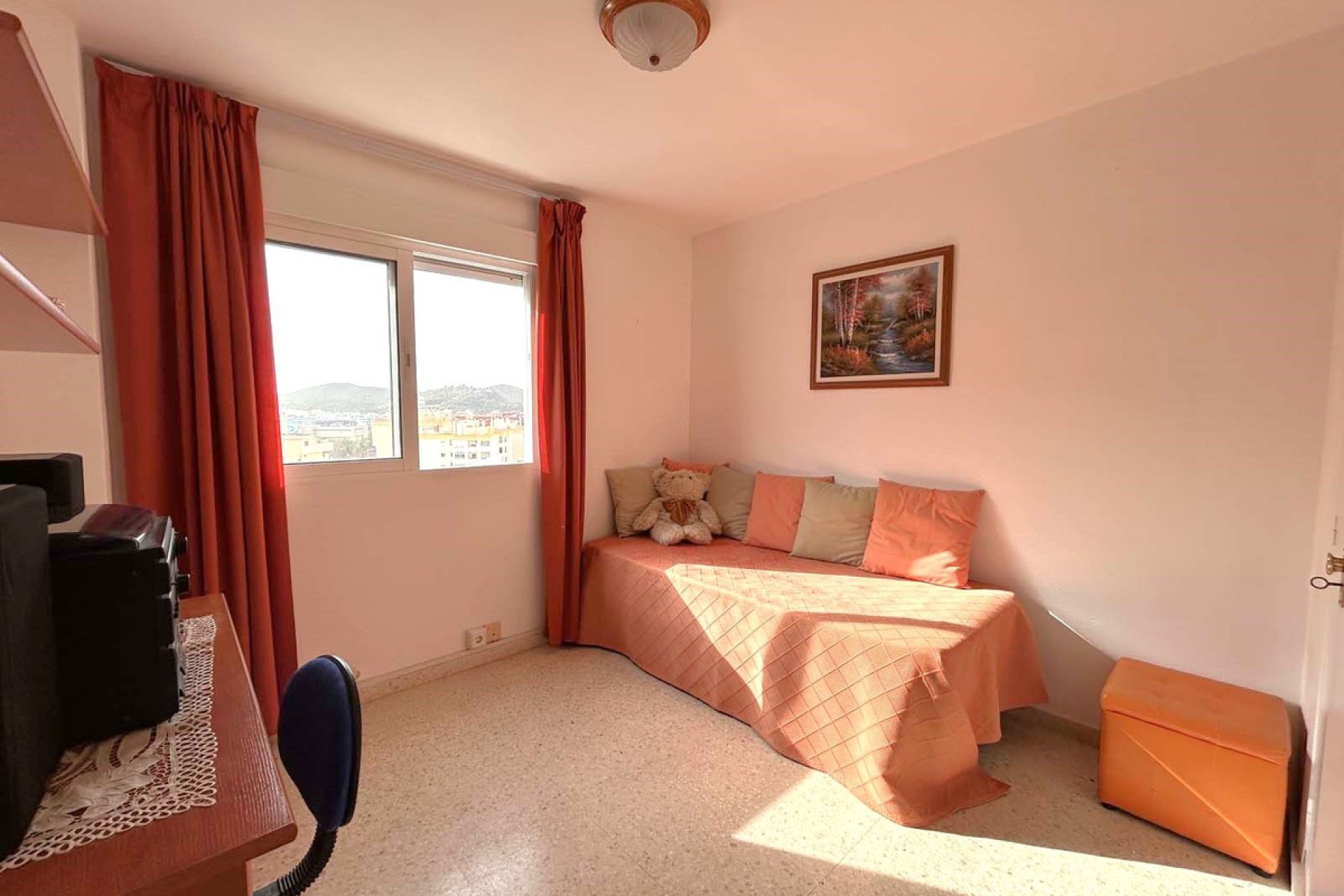 Resale - Apartment - Middle Floor Apartment - Fuengirola - Fuengirola Centro