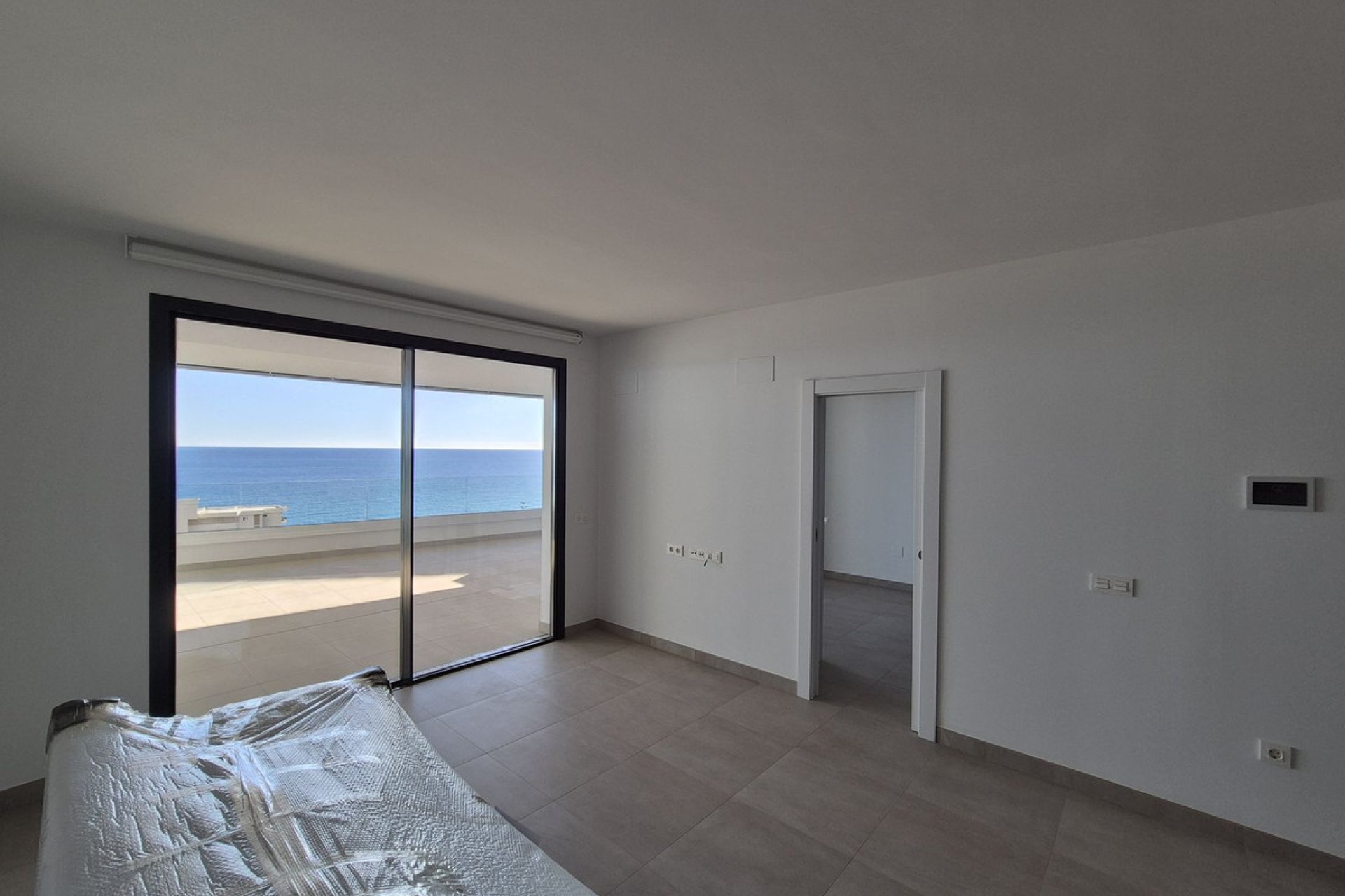 Resale - Apartment - Middle Floor Apartment - Fuengirola - Fuengirola Centro