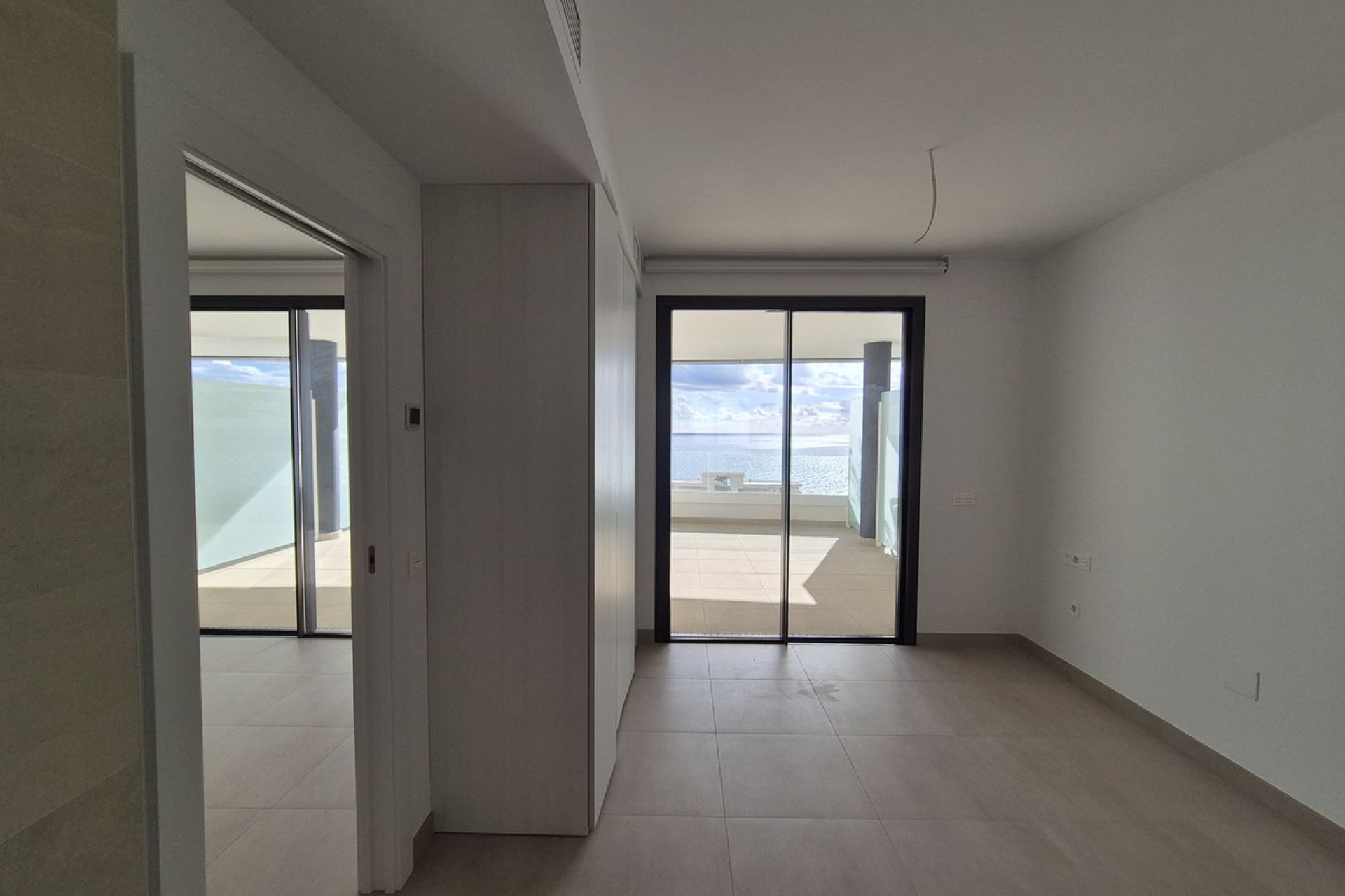 Resale - Apartment - Middle Floor Apartment - Fuengirola - Fuengirola Centro