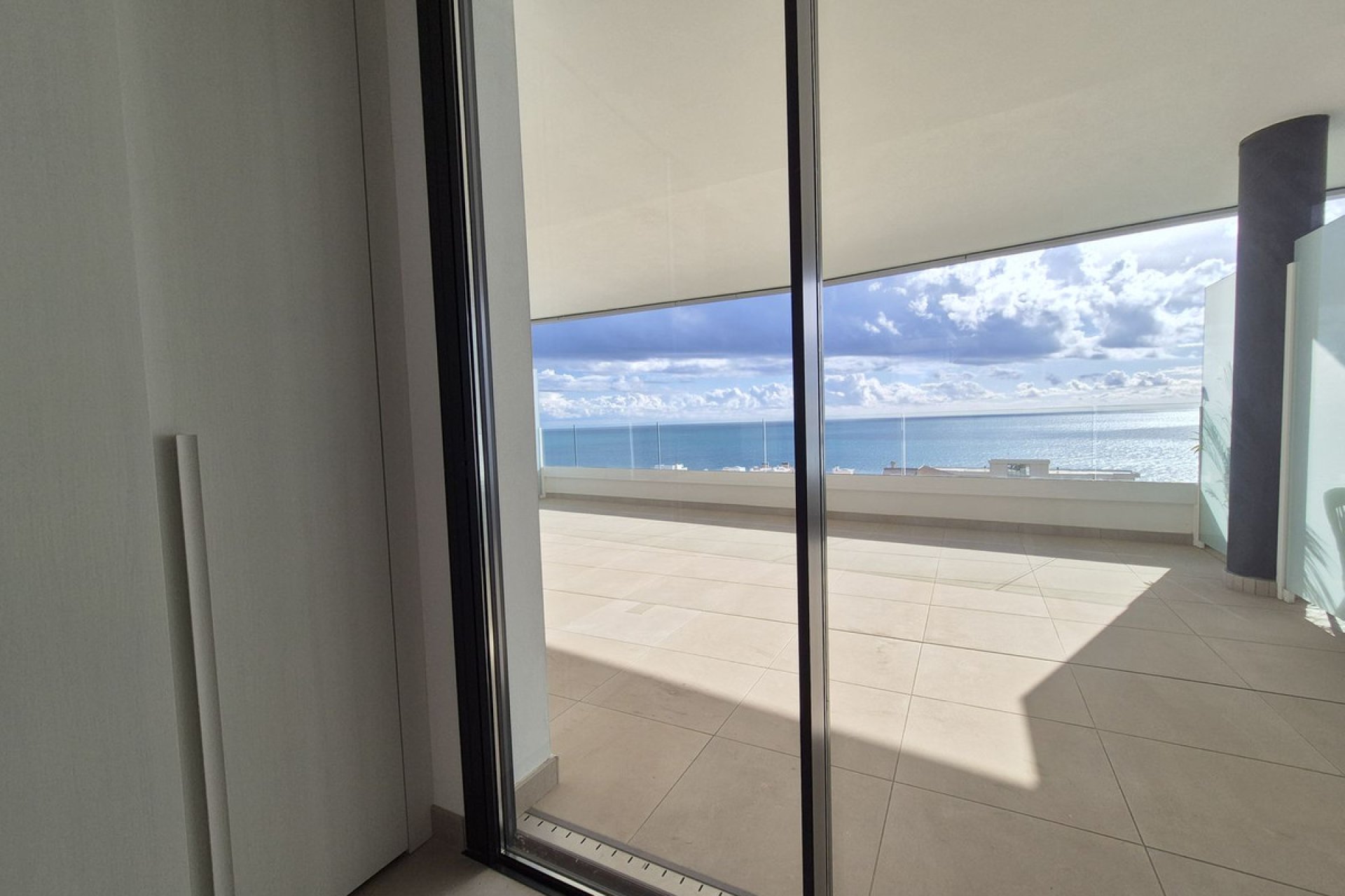 Resale - Apartment - Middle Floor Apartment - Fuengirola - Fuengirola Centro