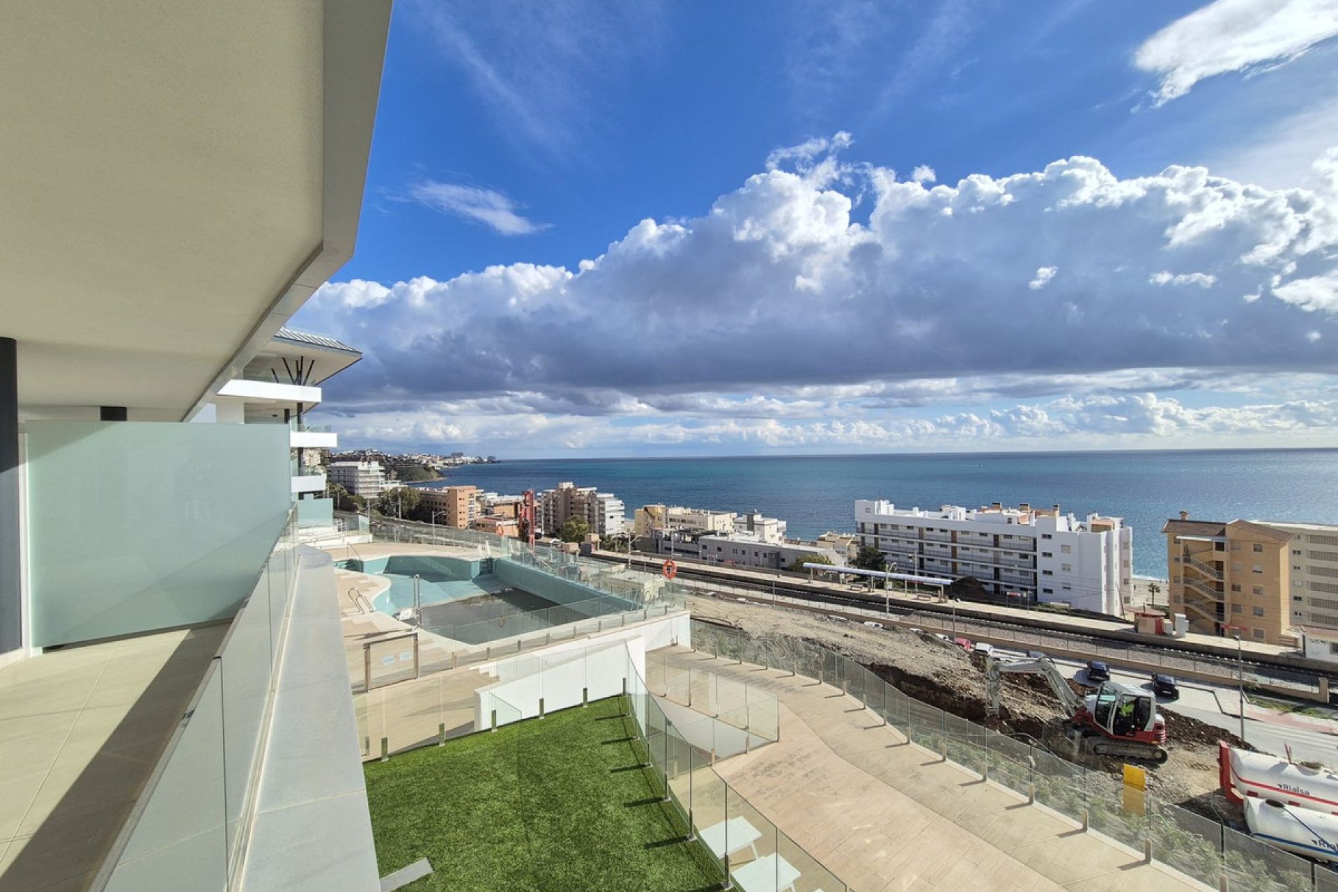 Resale - Apartment - Middle Floor Apartment - Fuengirola - Fuengirola Centro