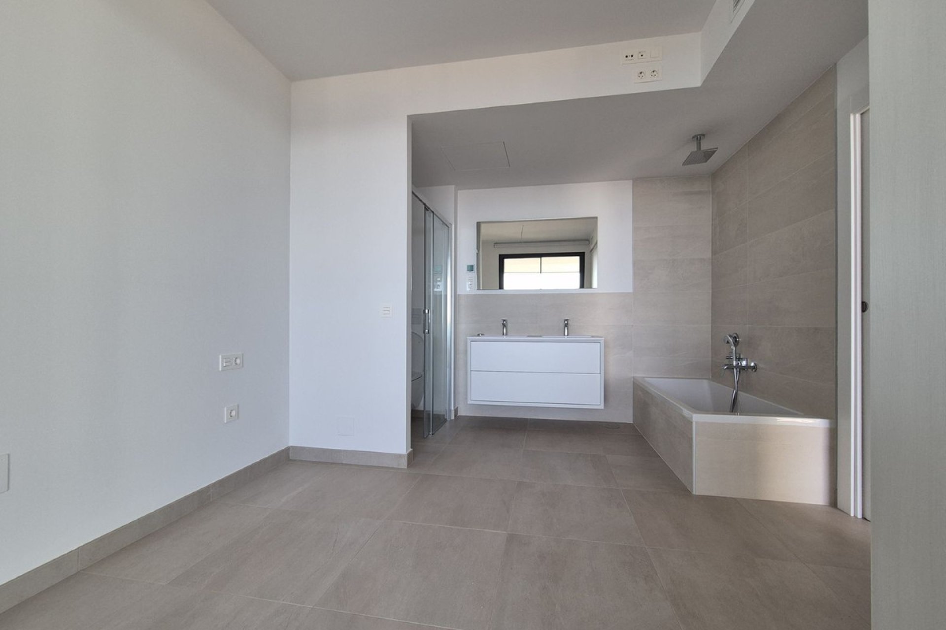 Resale - Apartment - Middle Floor Apartment - Fuengirola - Fuengirola Centro