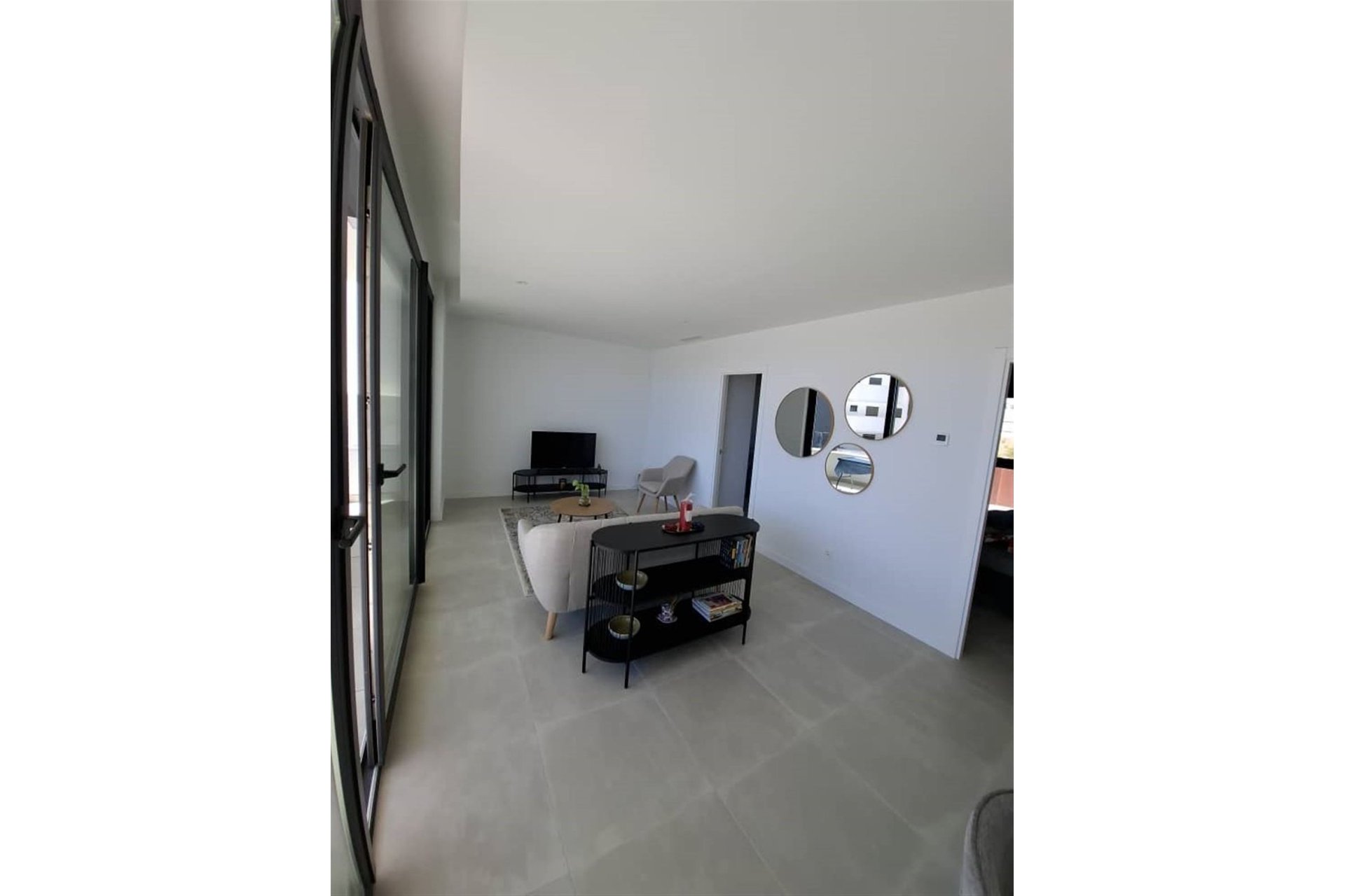 Resale - Apartment - Middle Floor Apartment - Fuengirola - Fuengirola Centro