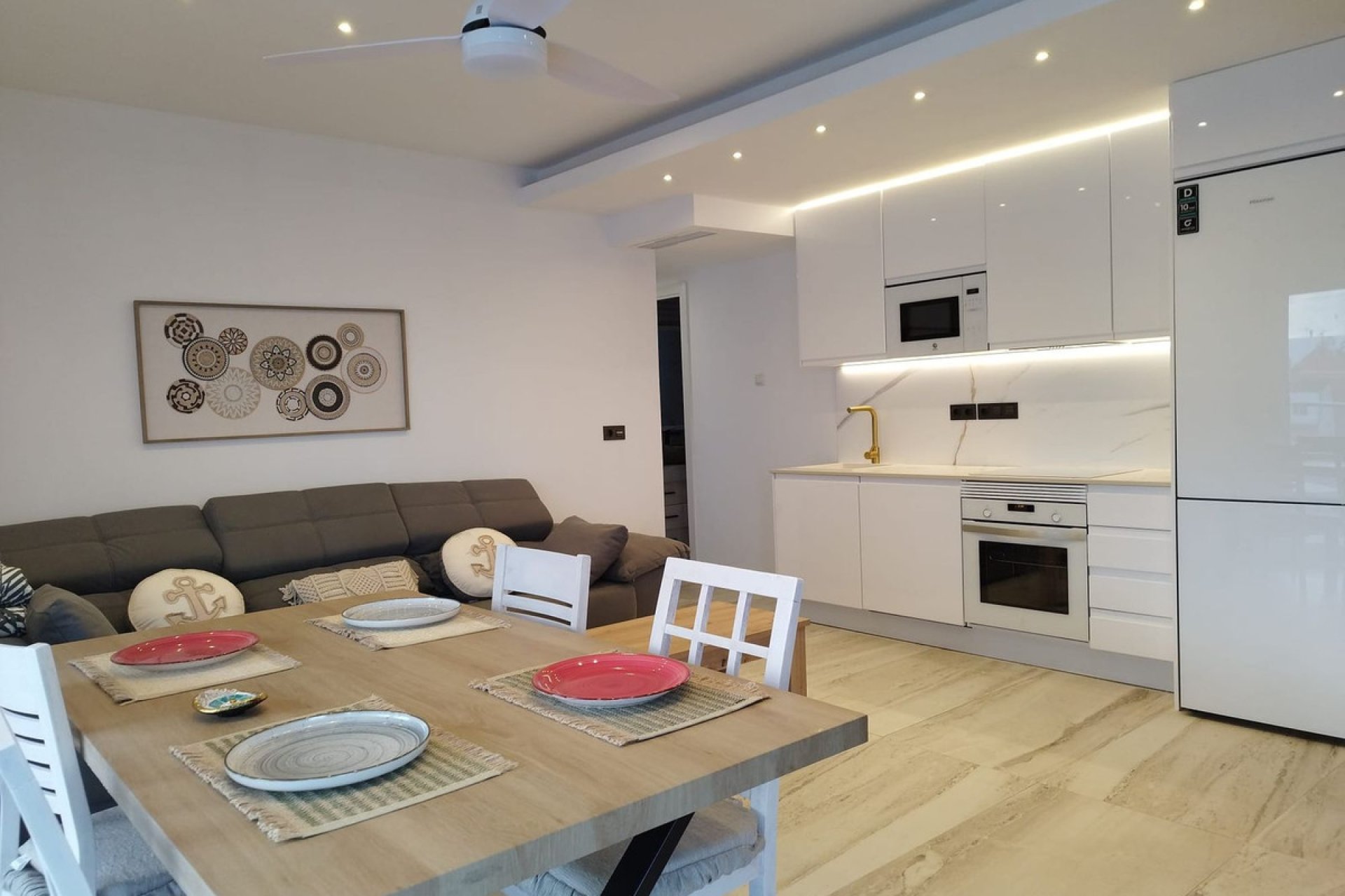 Resale - Apartment - Middle Floor Apartment - Fuengirola - Fuengirola Centro