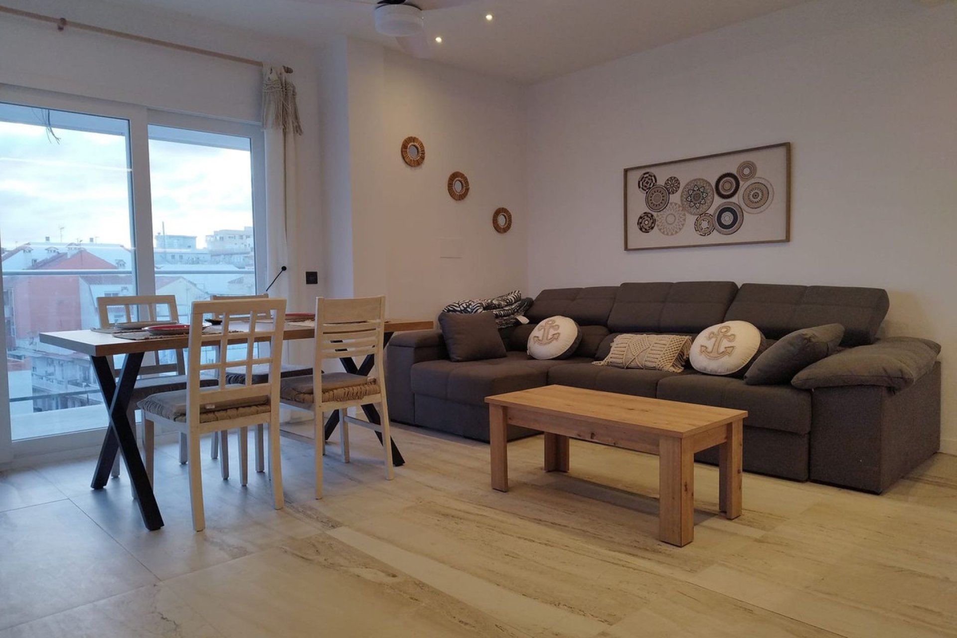 Resale - Apartment - Middle Floor Apartment - Fuengirola - Fuengirola Centro