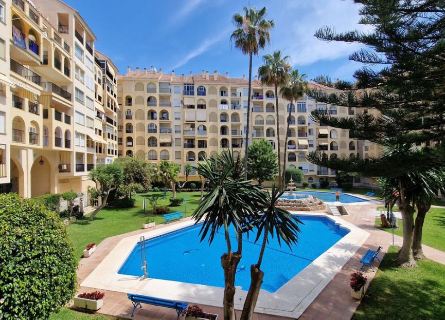 Resale - Apartment - Middle Floor Apartment - Fuengirola - Fuengirola Centro