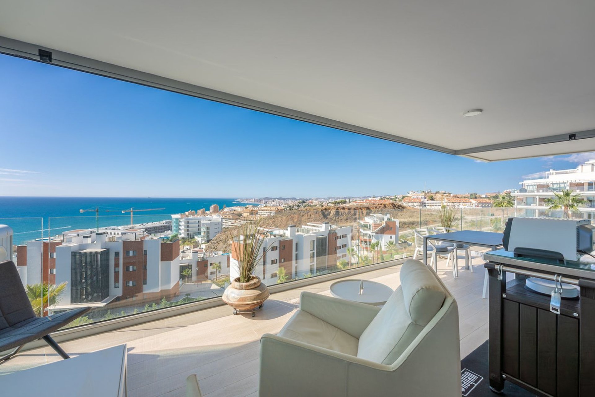 Resale - Apartment - Middle Floor Apartment - Fuengirola - Fuengirola Centro