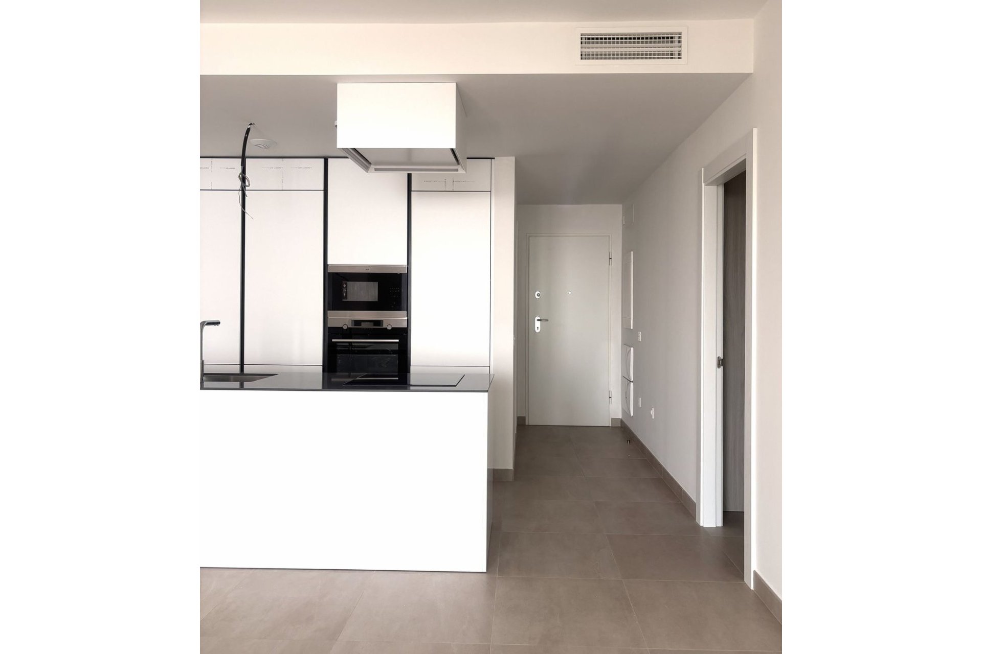 Resale - Apartment - Middle Floor Apartment - Fuengirola - Fuengirola Centro