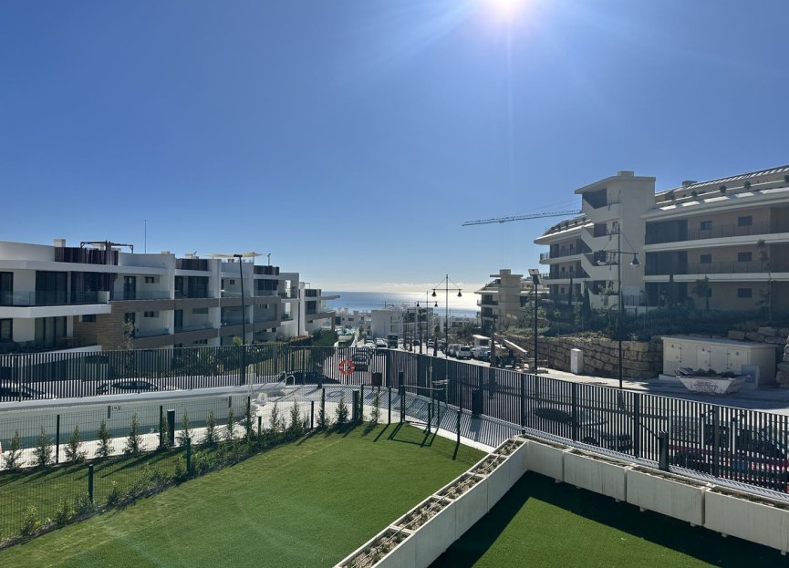 Resale - Apartment - Middle Floor Apartment - Fuengirola - Fuengirola Centro