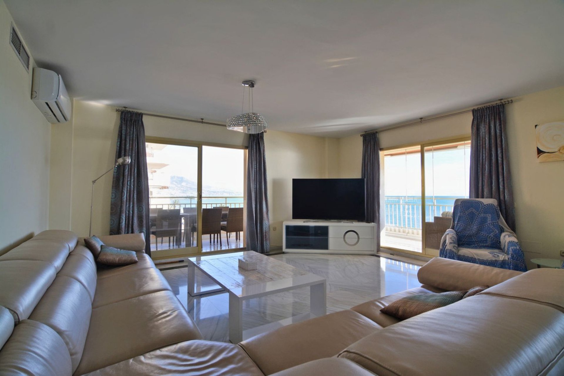 Resale - Apartment - Middle Floor Apartment - Fuengirola - Fuengirola Centro