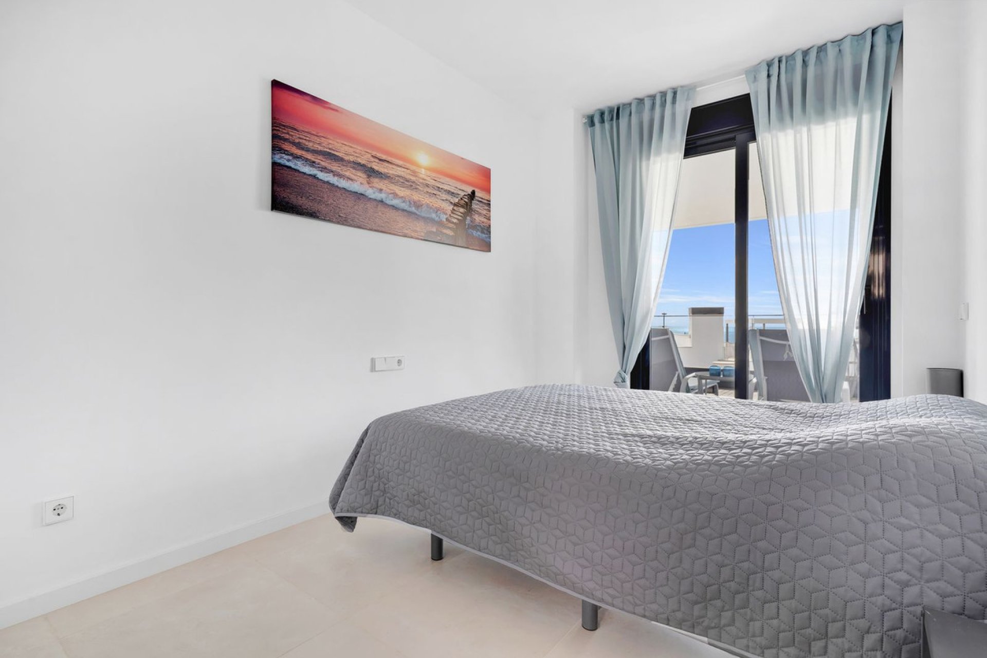 Resale - Apartment - Middle Floor Apartment - Fuengirola - Fuengirola Centro