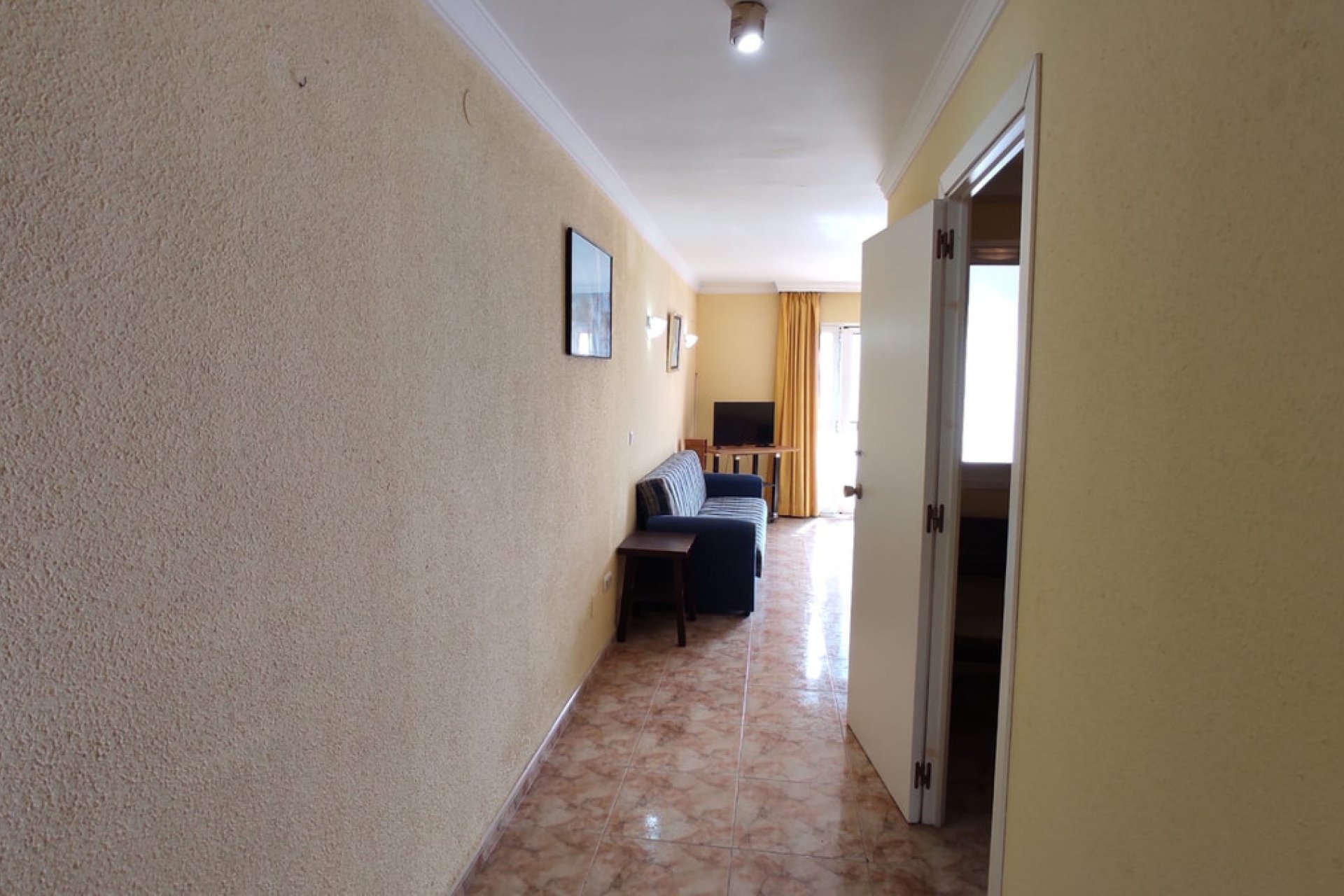 Resale - Apartment - Middle Floor Apartment - Fuengirola - Fuengirola Centro