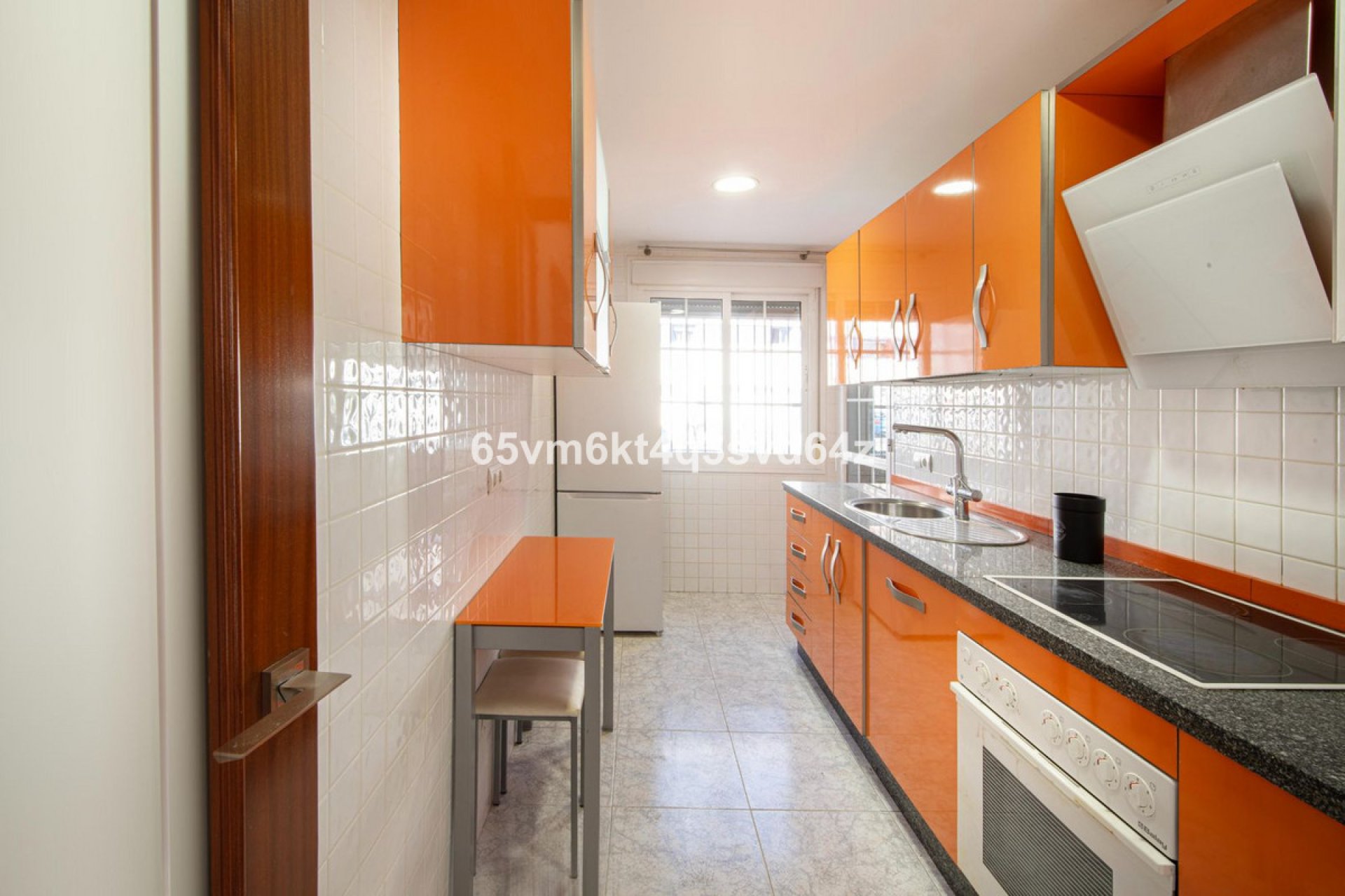 Resale - Apartment - Middle Floor Apartment - Fuengirola - Fuengirola Centro